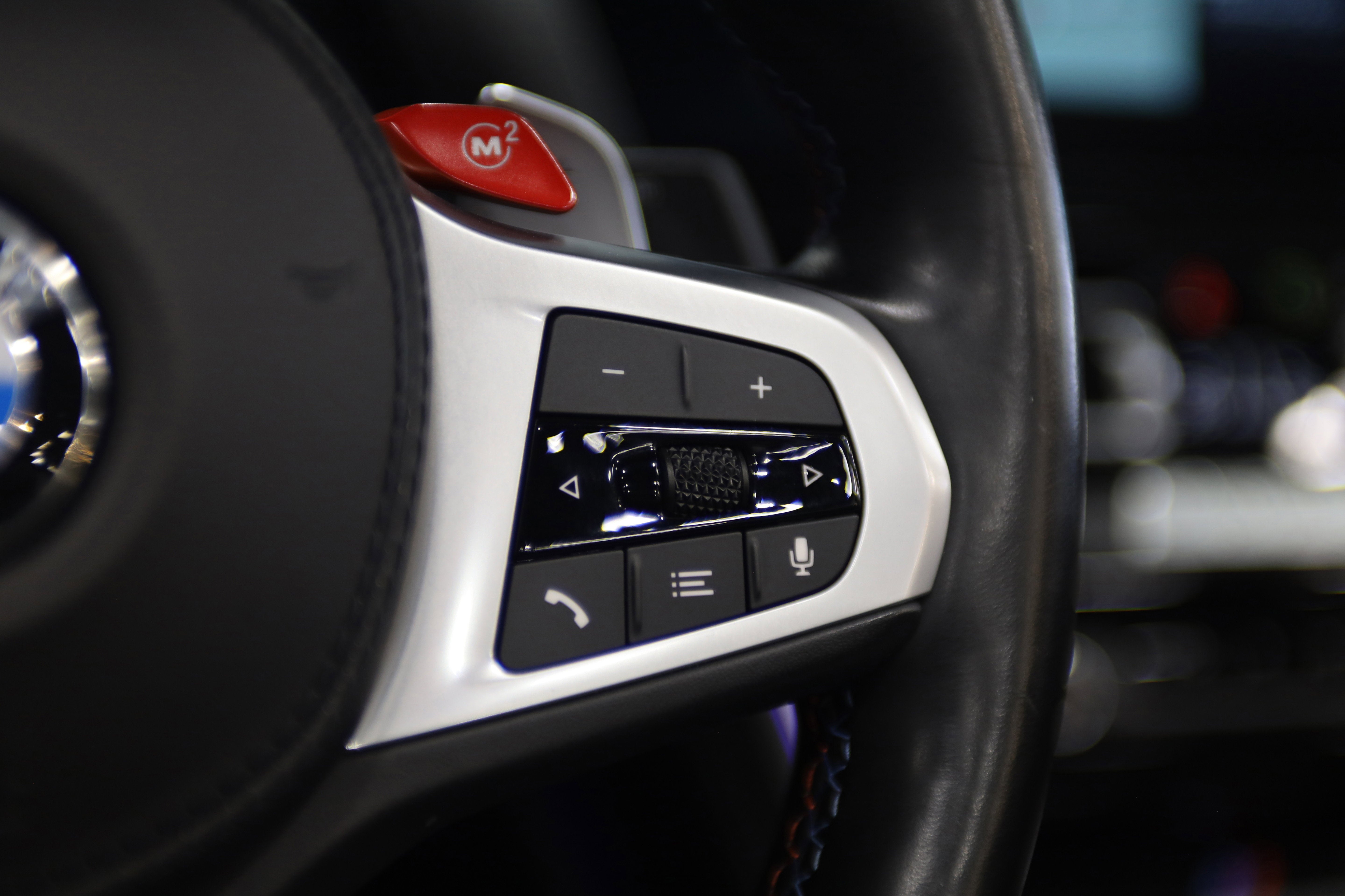 2022 BMW M8 Competition