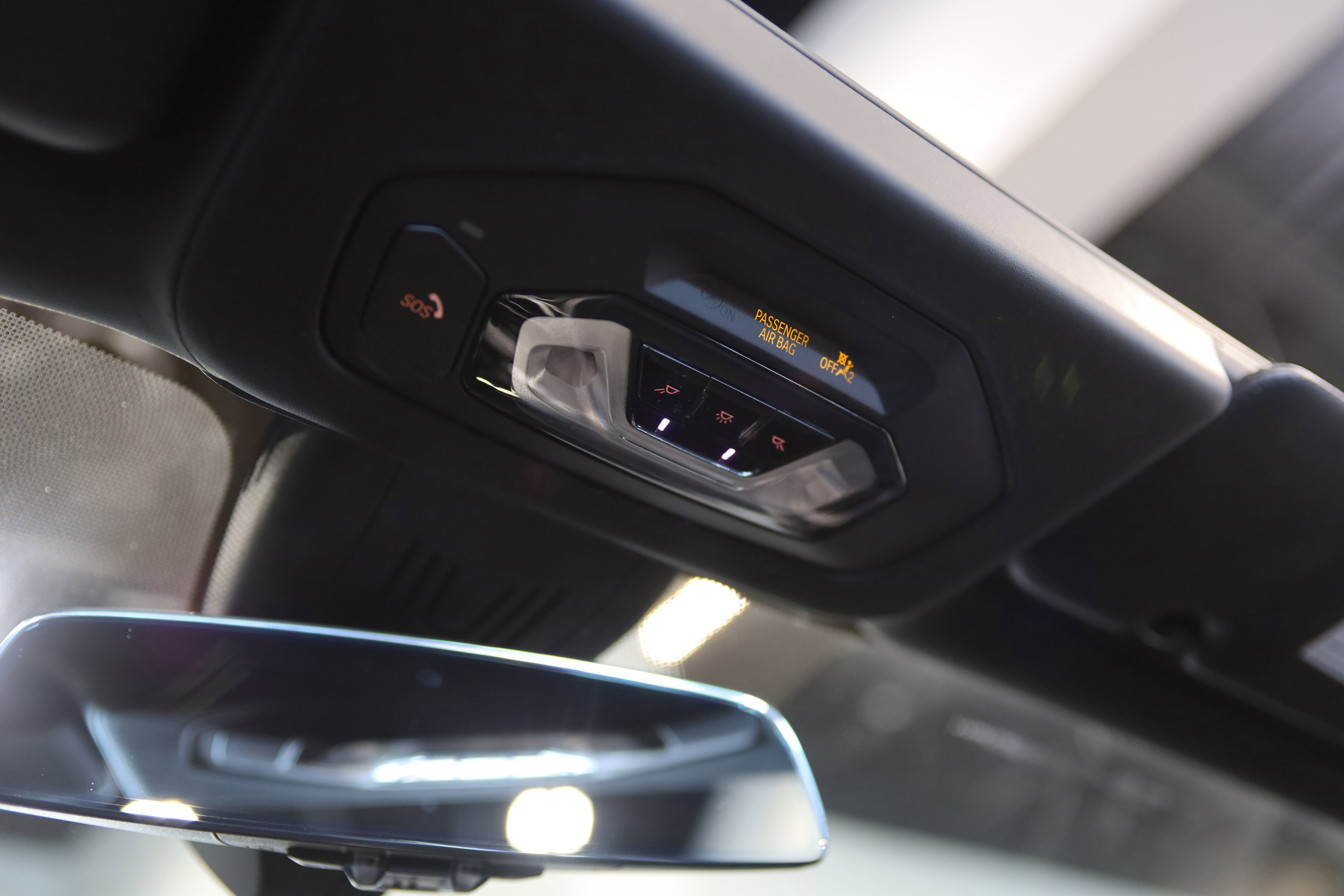 2022 BMW M8 Competition