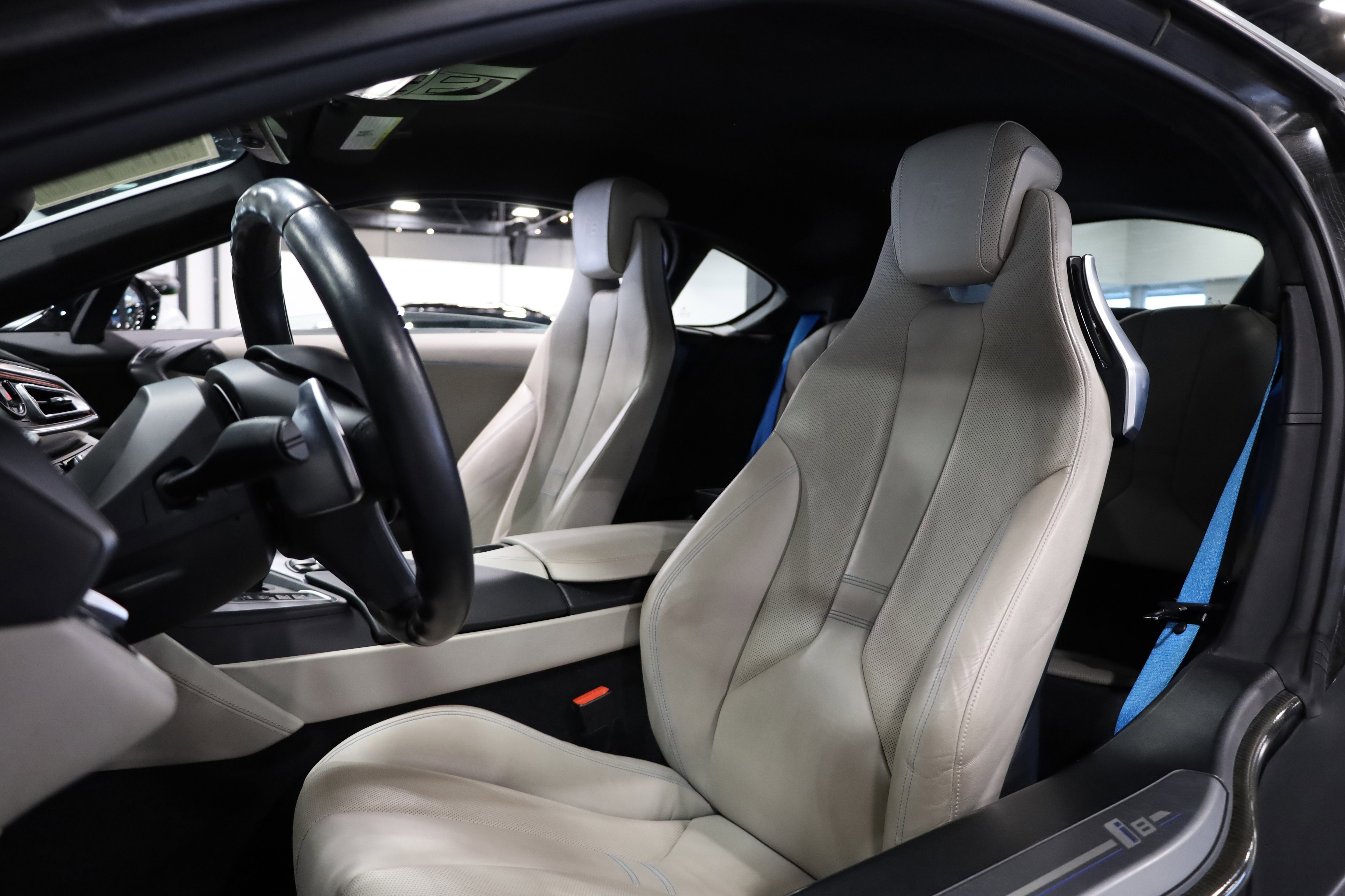 2015 BMW i8 Base