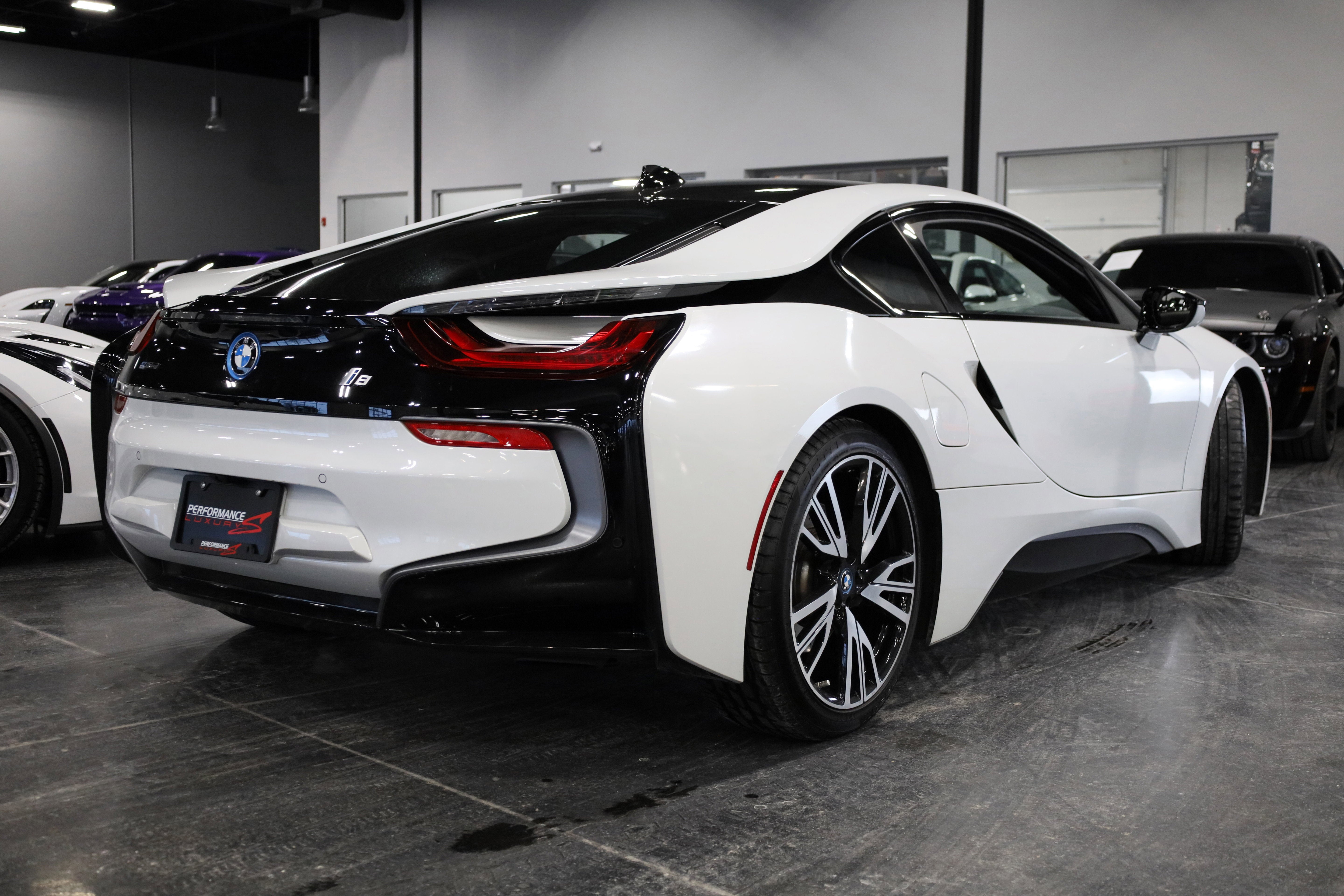 2015 BMW i8 Base