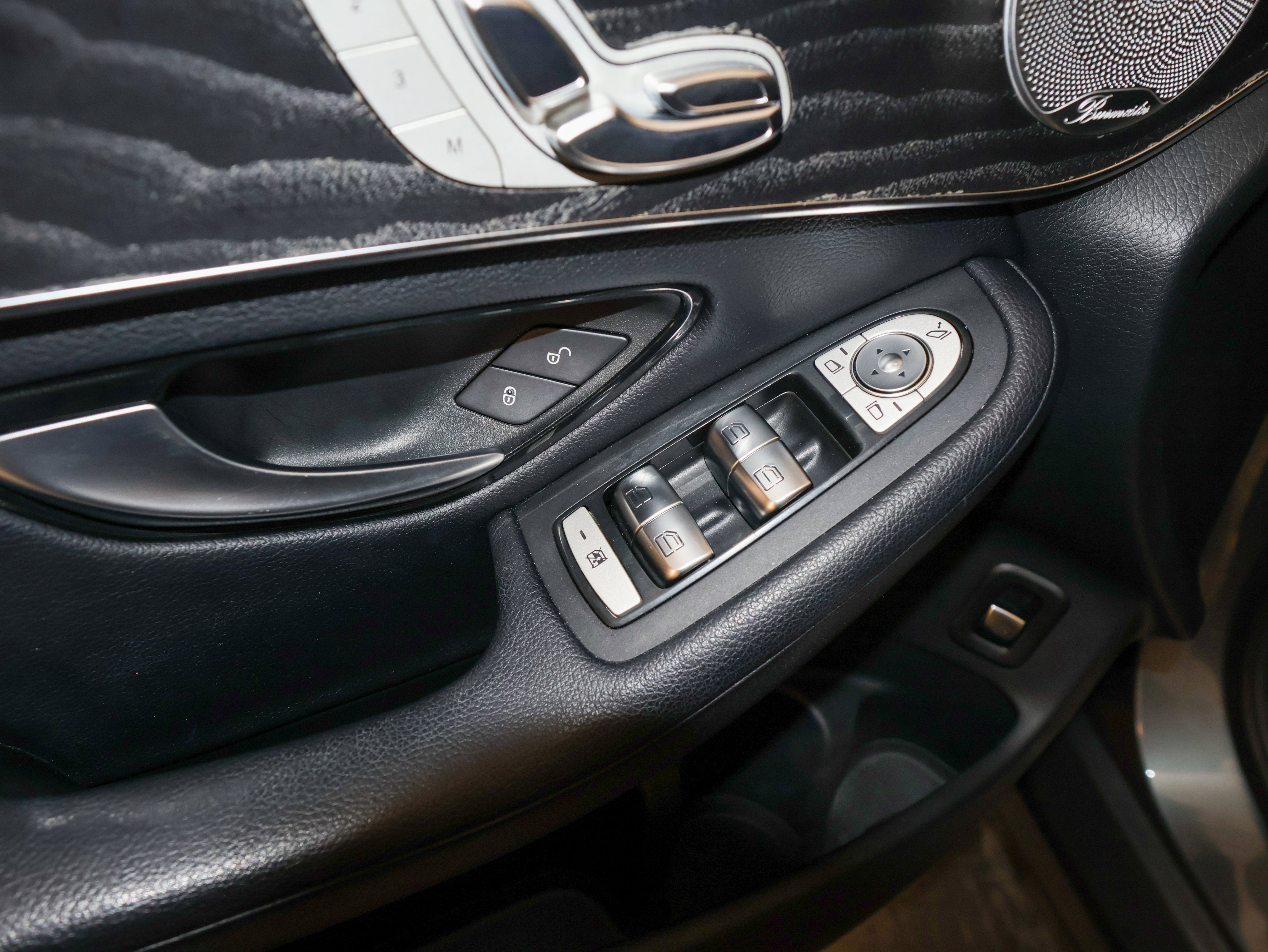 2018 Mercedes-Benz GLC GLC 300