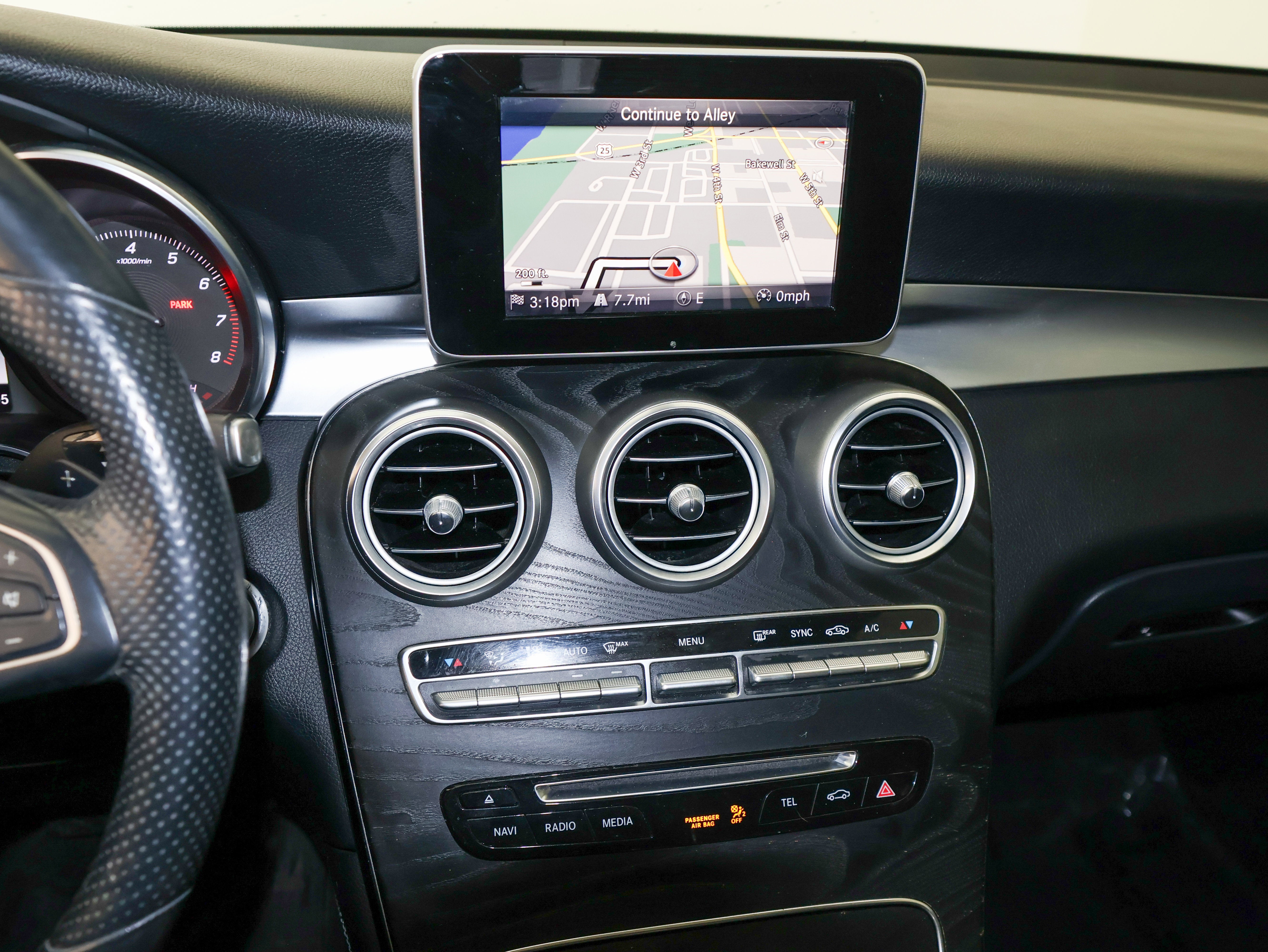 2018 Mercedes-Benz GLC GLC 300