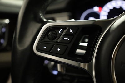 2018 Porsche Panamera 4S