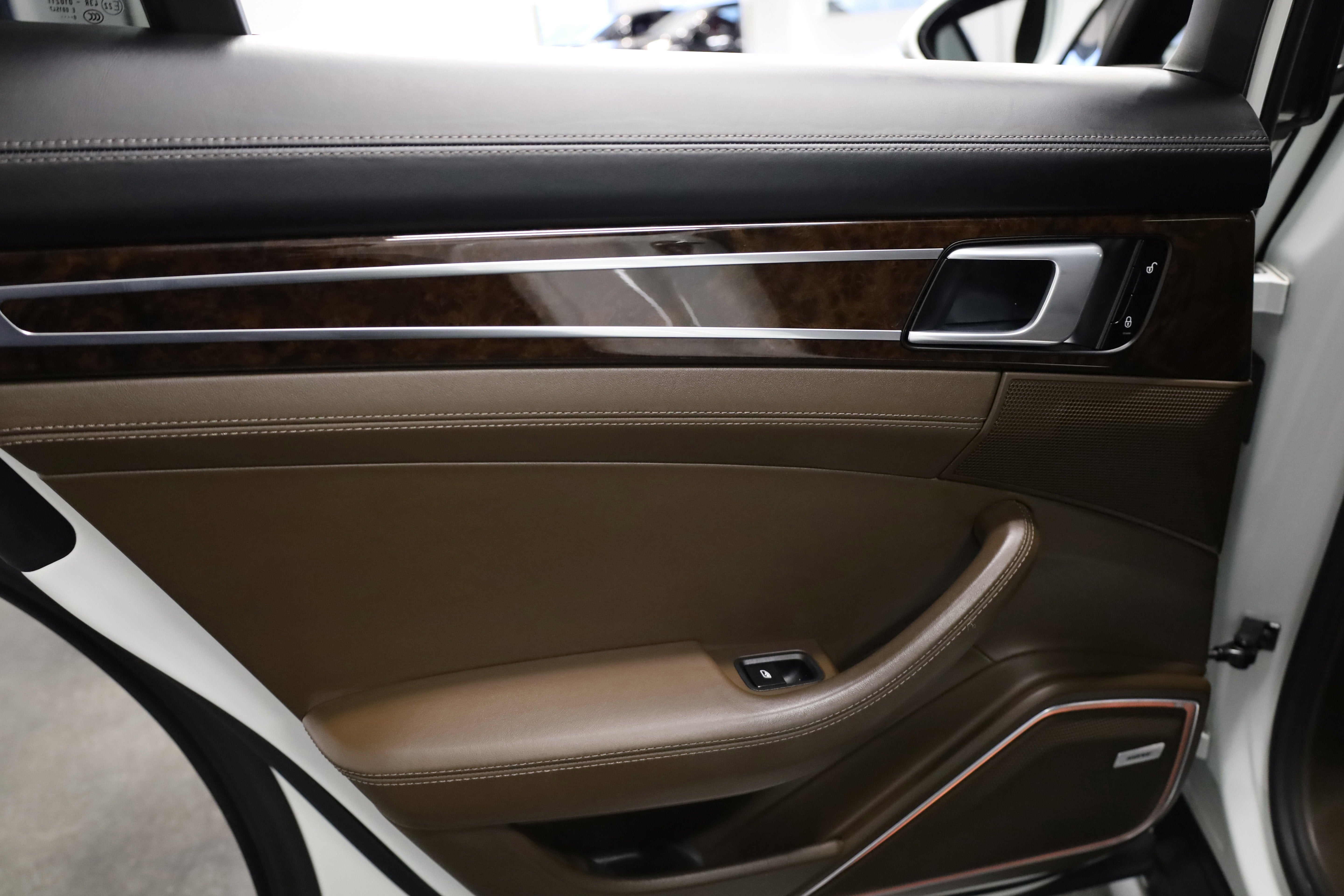 2018 Porsche Panamera 4S