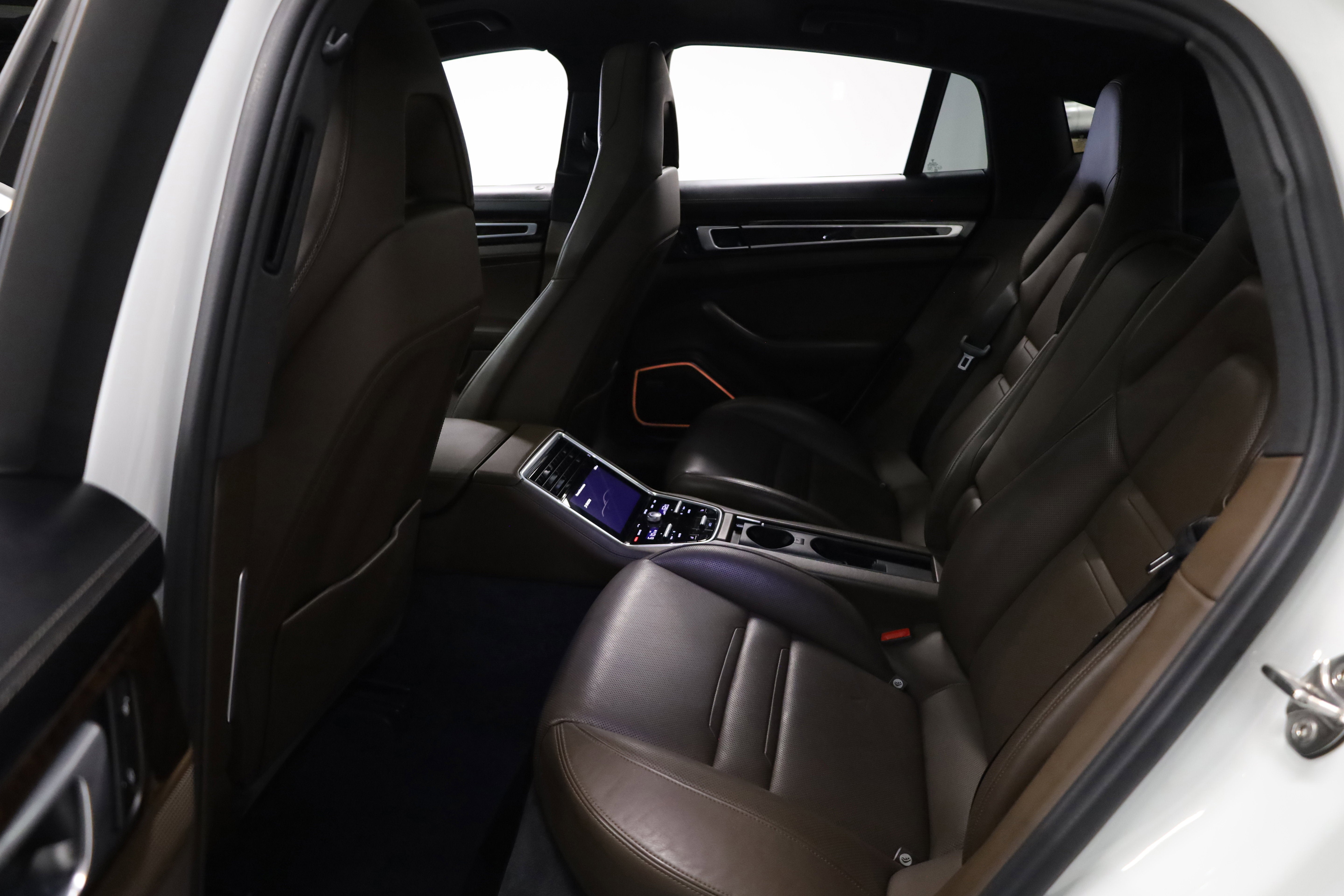 2018 Porsche Panamera 4S