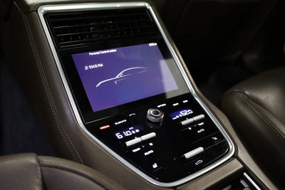 2018 Porsche Panamera 4S