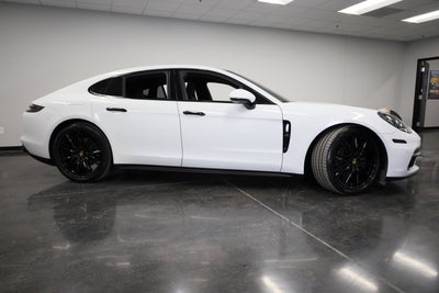 2018 Porsche Panamera 4S
