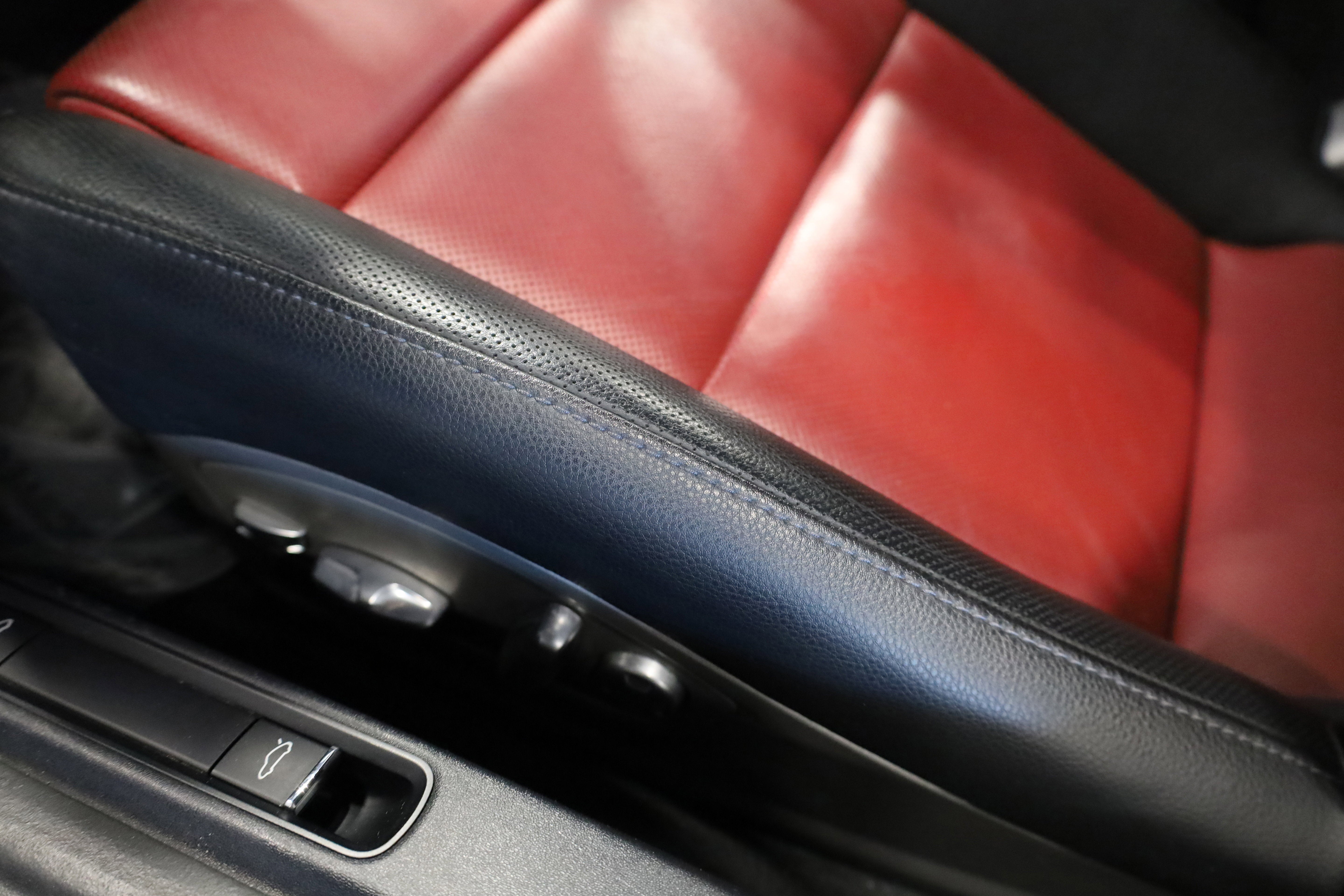 2018 Porsche 718 Cayman S