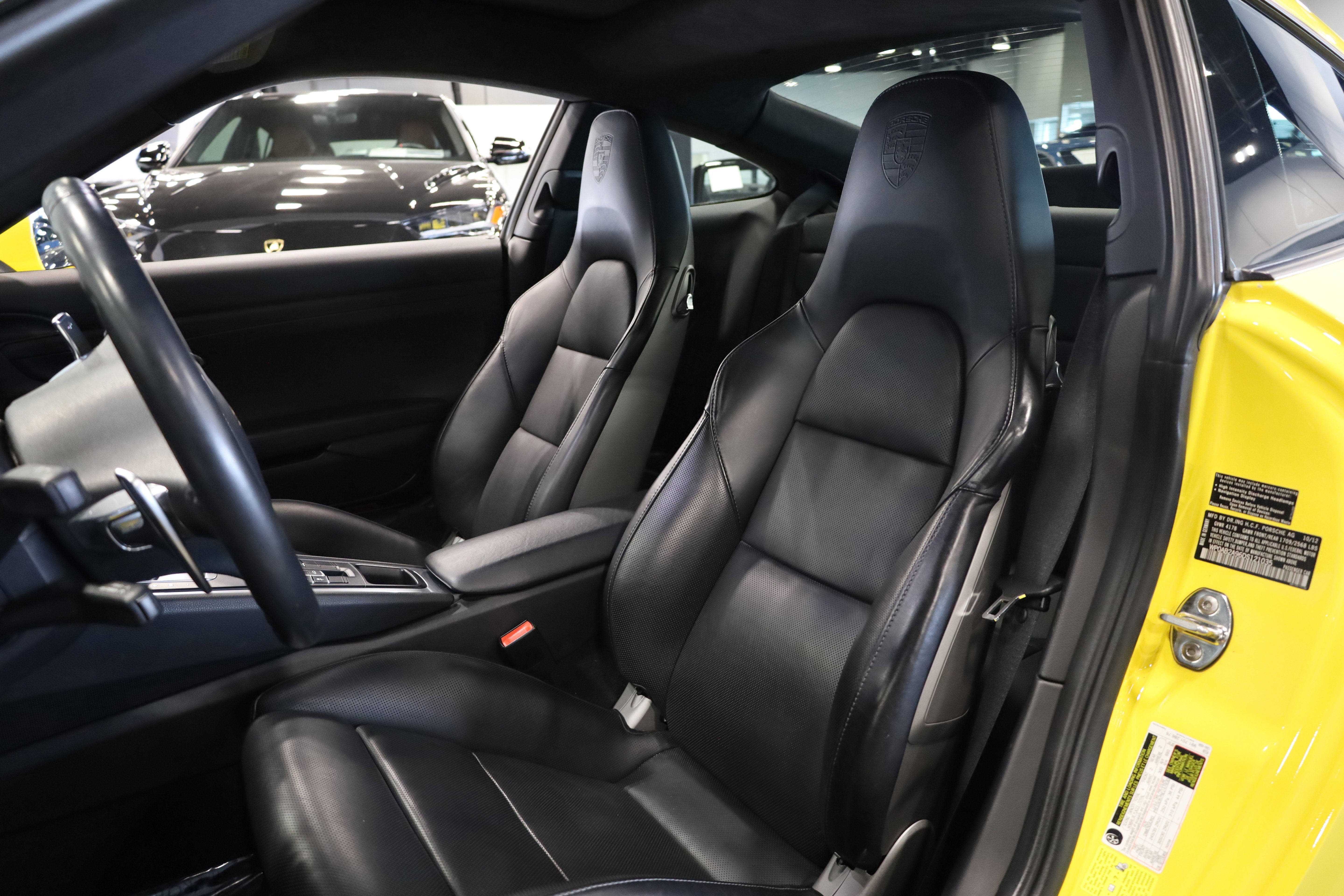 2013 Porsche 911 Carrera 4S