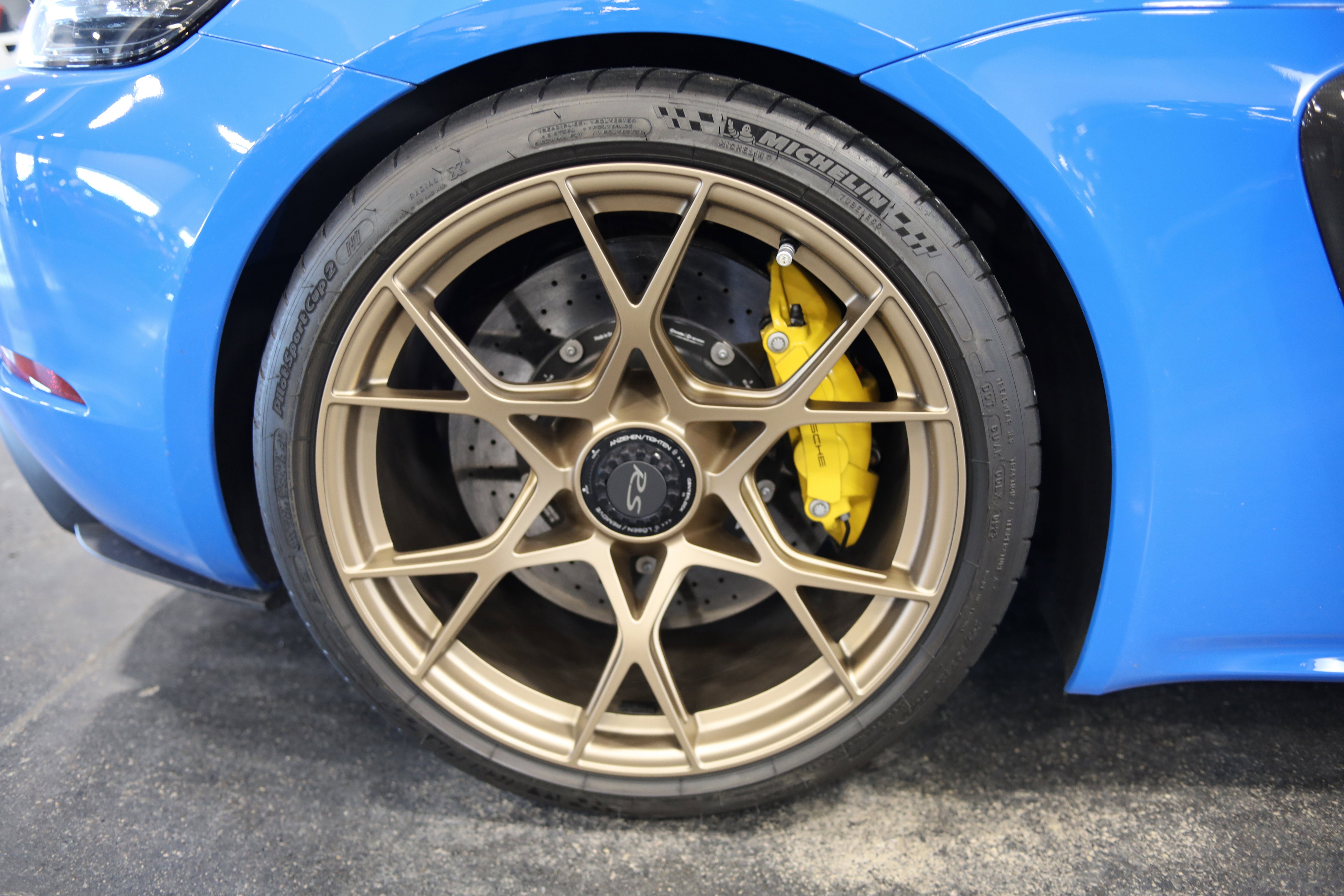 2023 Porsche 718 Cayman GT4 RS