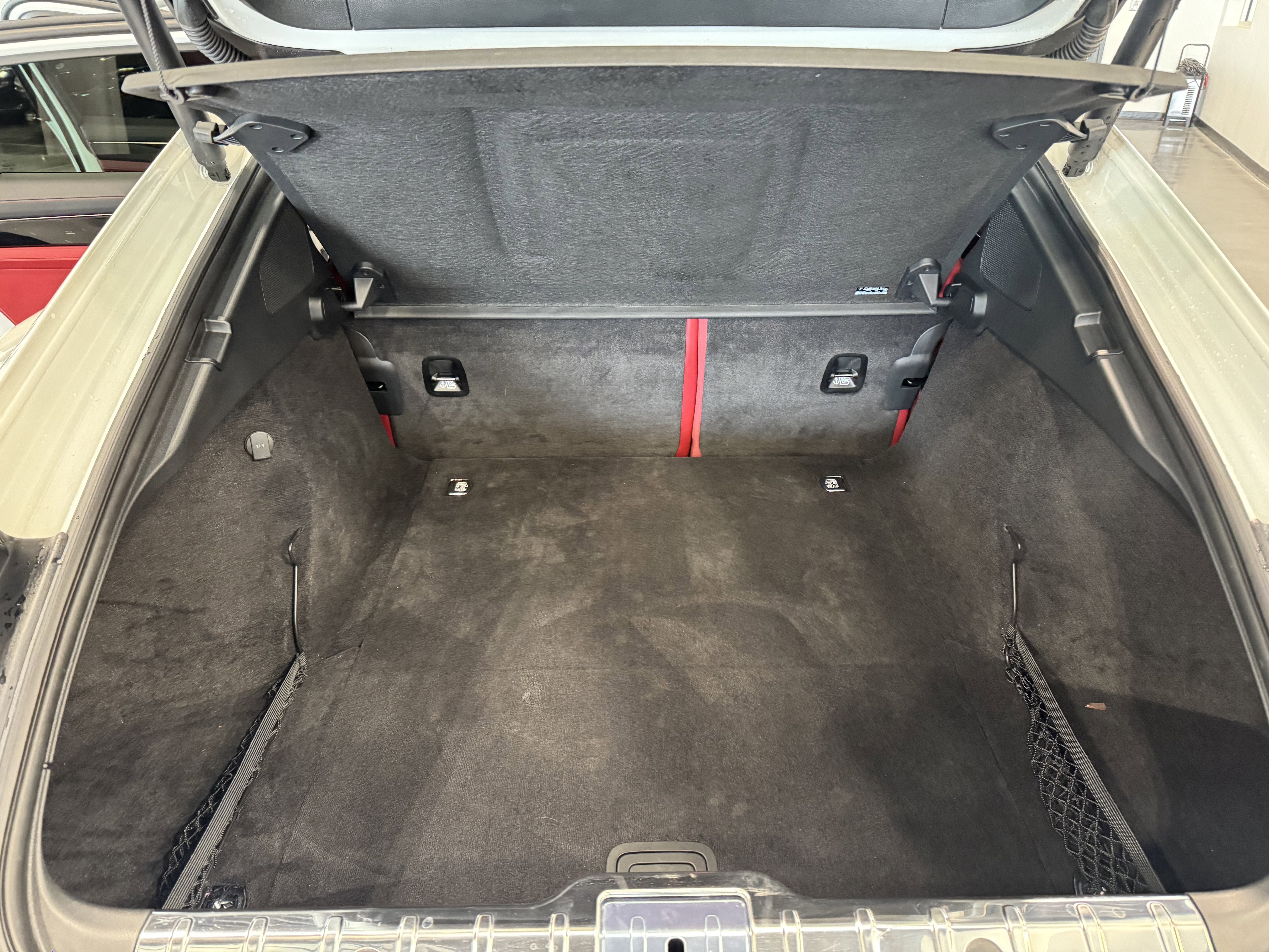 2022 Porsche Panamera 4