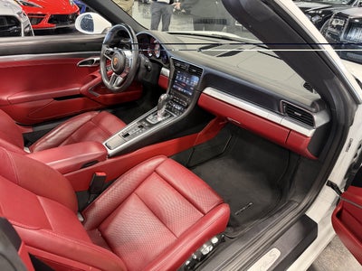 2018 Porsche 911 Carrera S