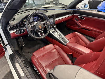 2018 Porsche 911 Carrera S