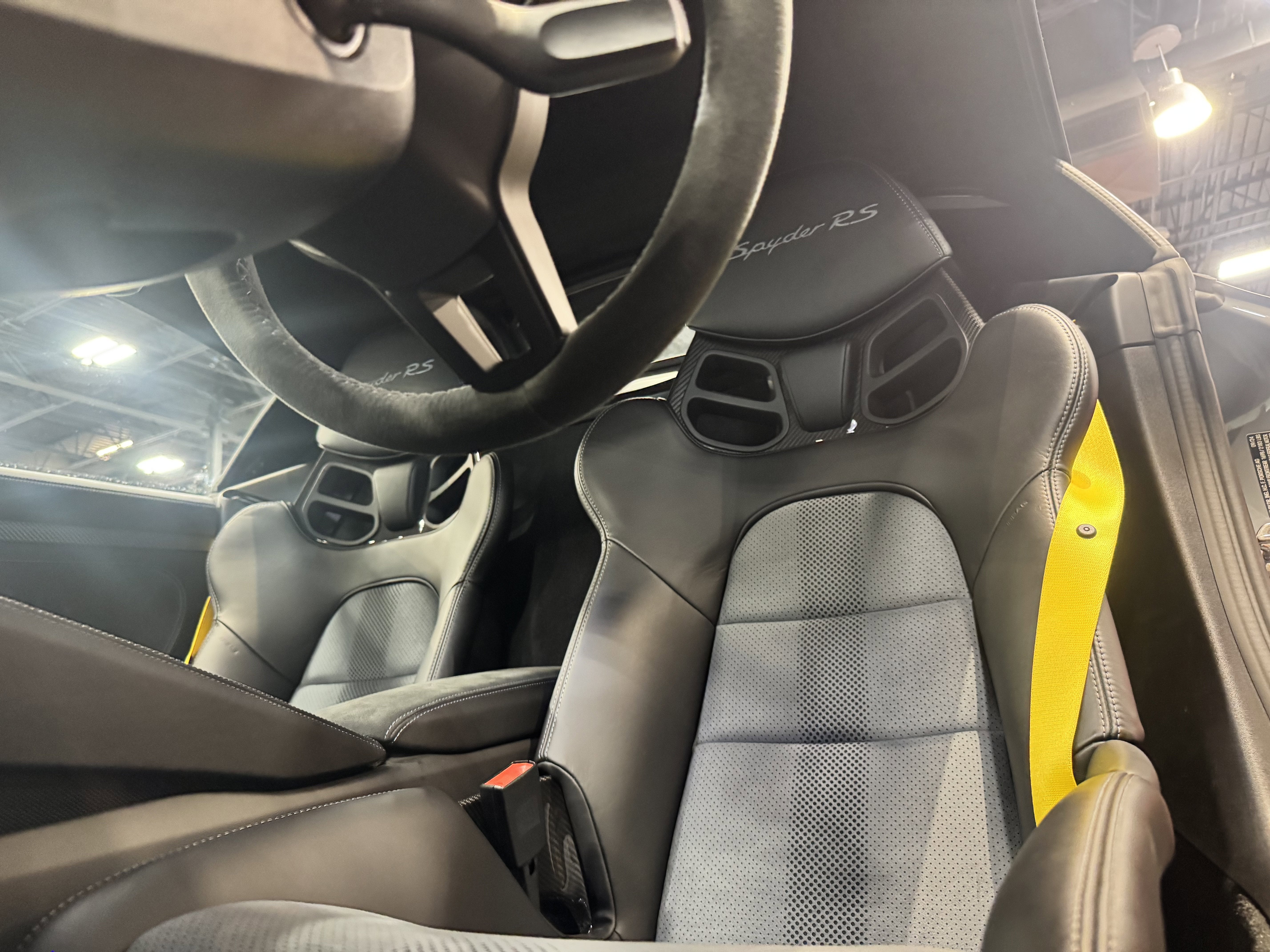 2025 Porsche 718 Spyder RS