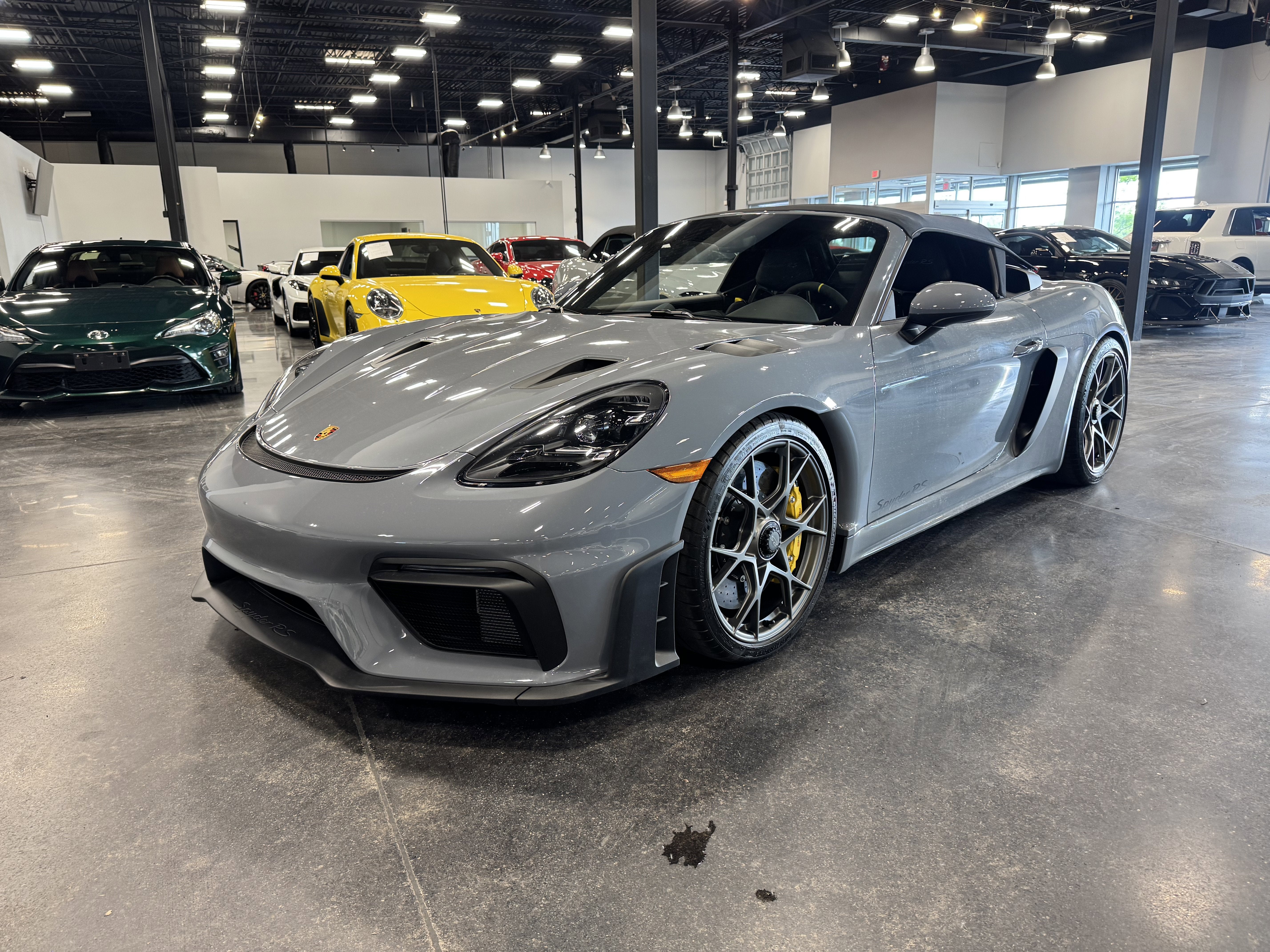 2025 Porsche 718 Spyder RS