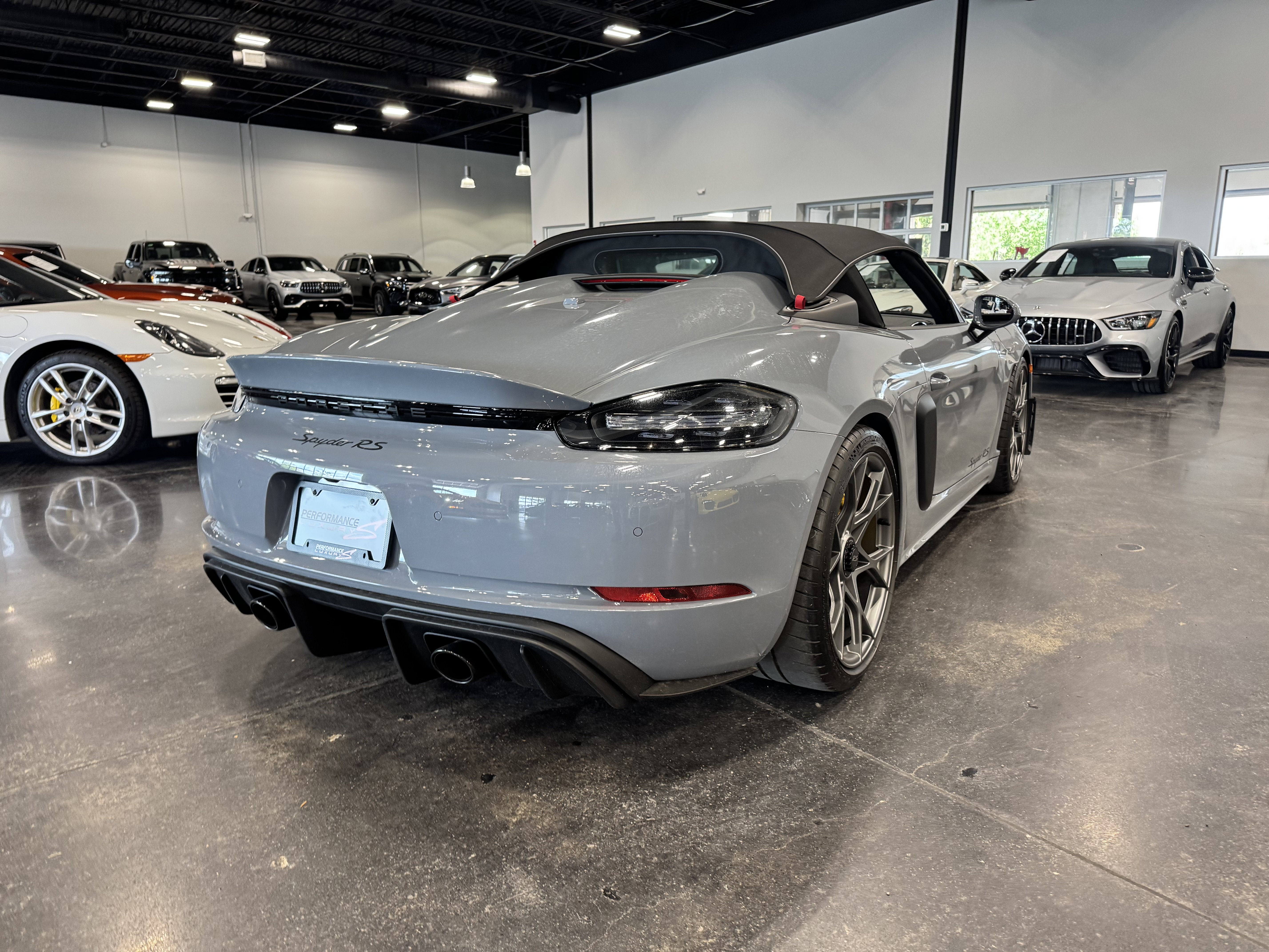 2025 Porsche 718 Spyder RS