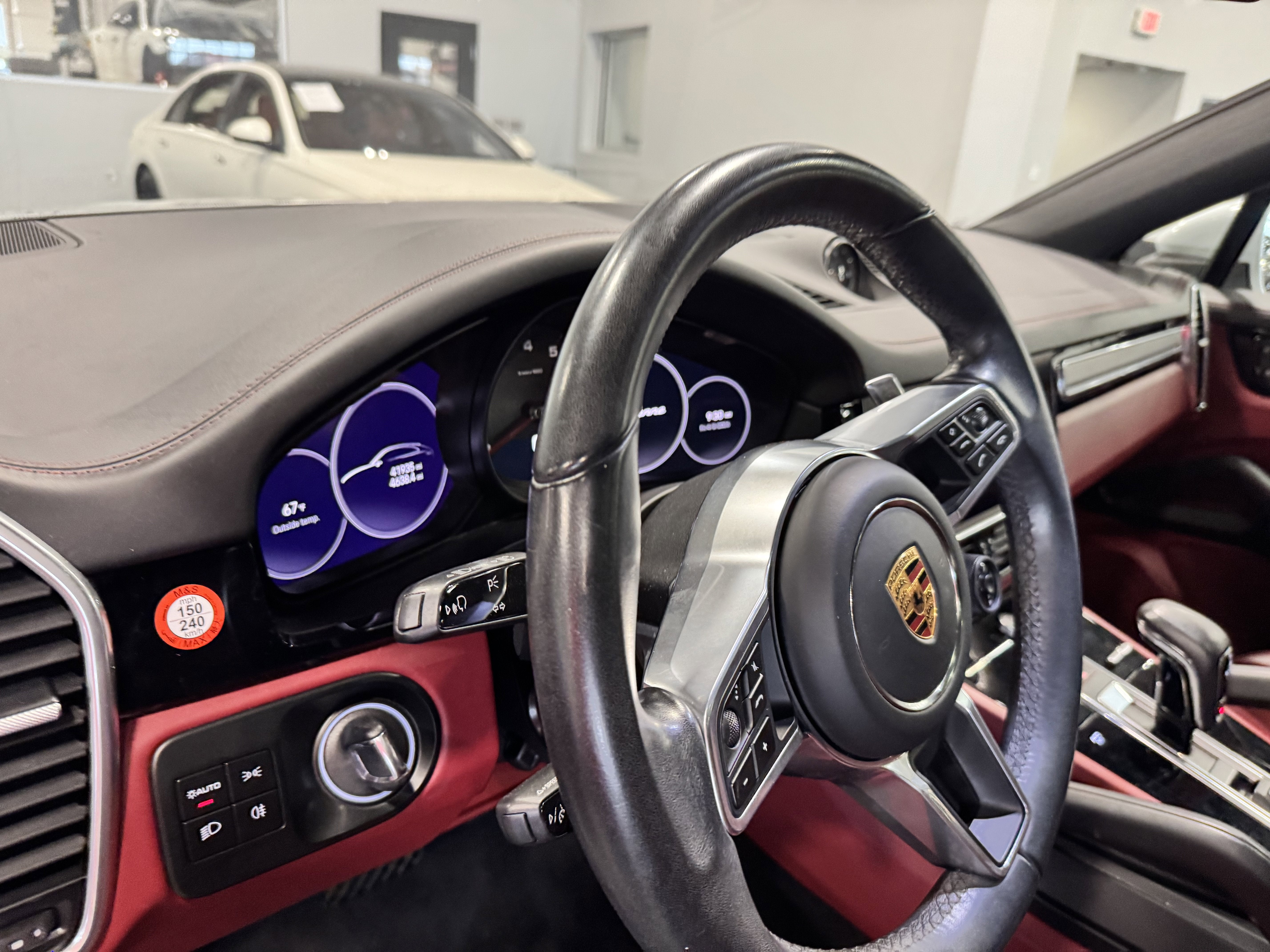 2022 Porsche Cayenne Coupe AWD