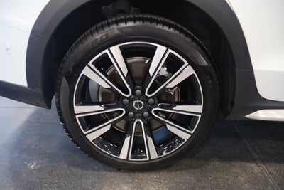 2025 Volvo V60 Cross Country Ultra
