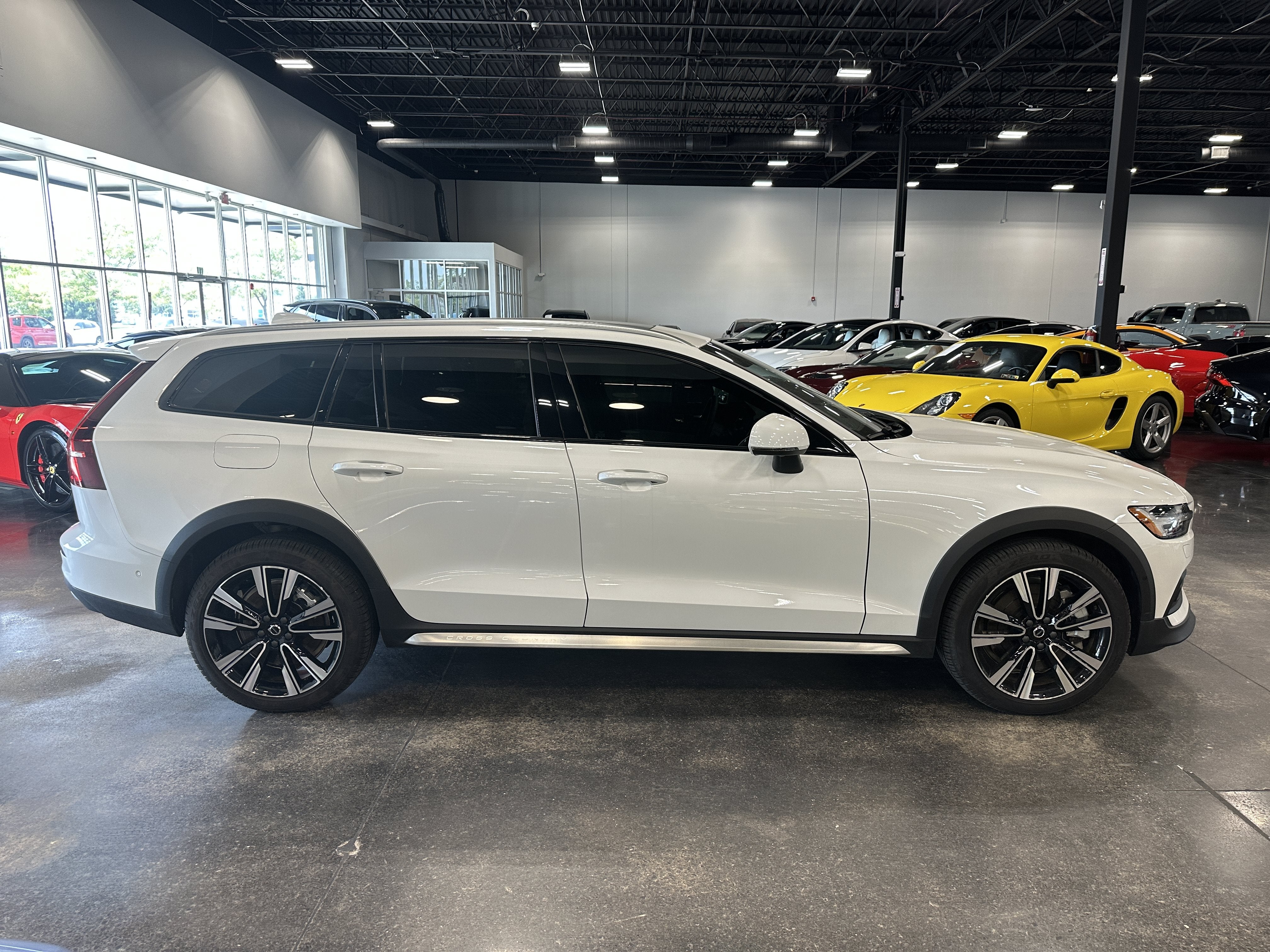 2025 Volvo V60 Cross Country Ultra
