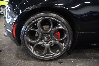 2015 Alfa Romeo 4C Base