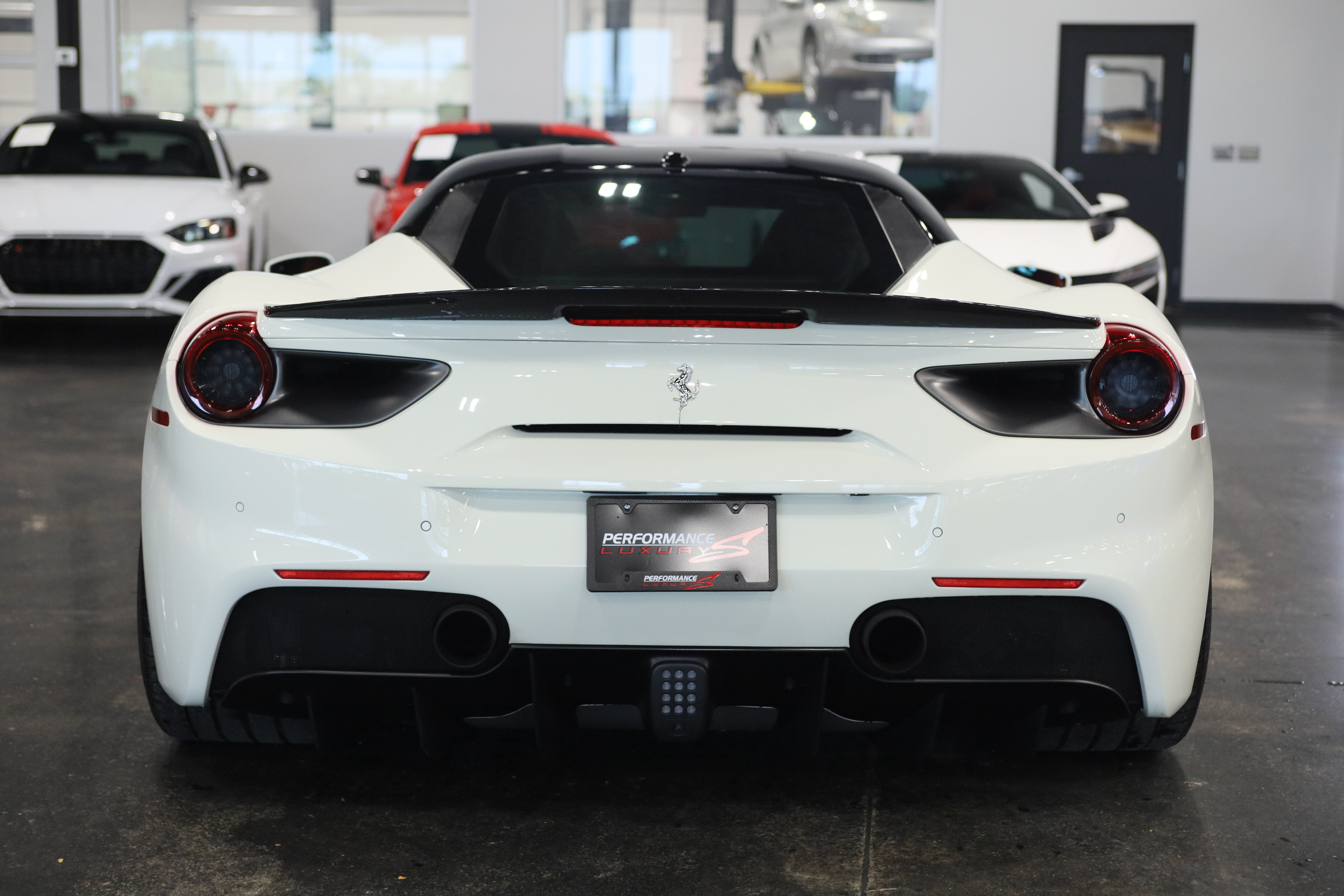 2018 Ferrari 488 GTB Base