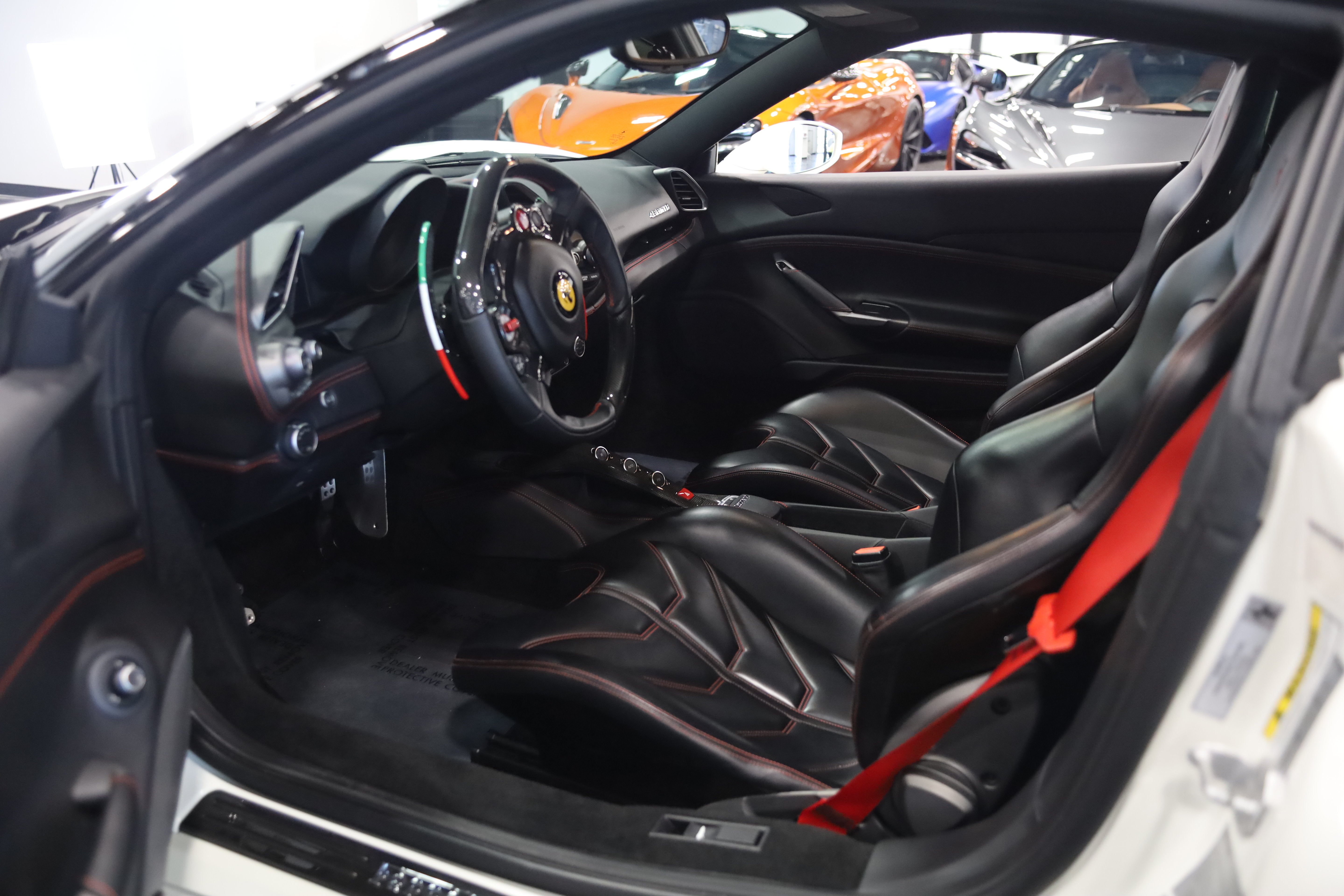 2016 Ferrari 488 GTB Base