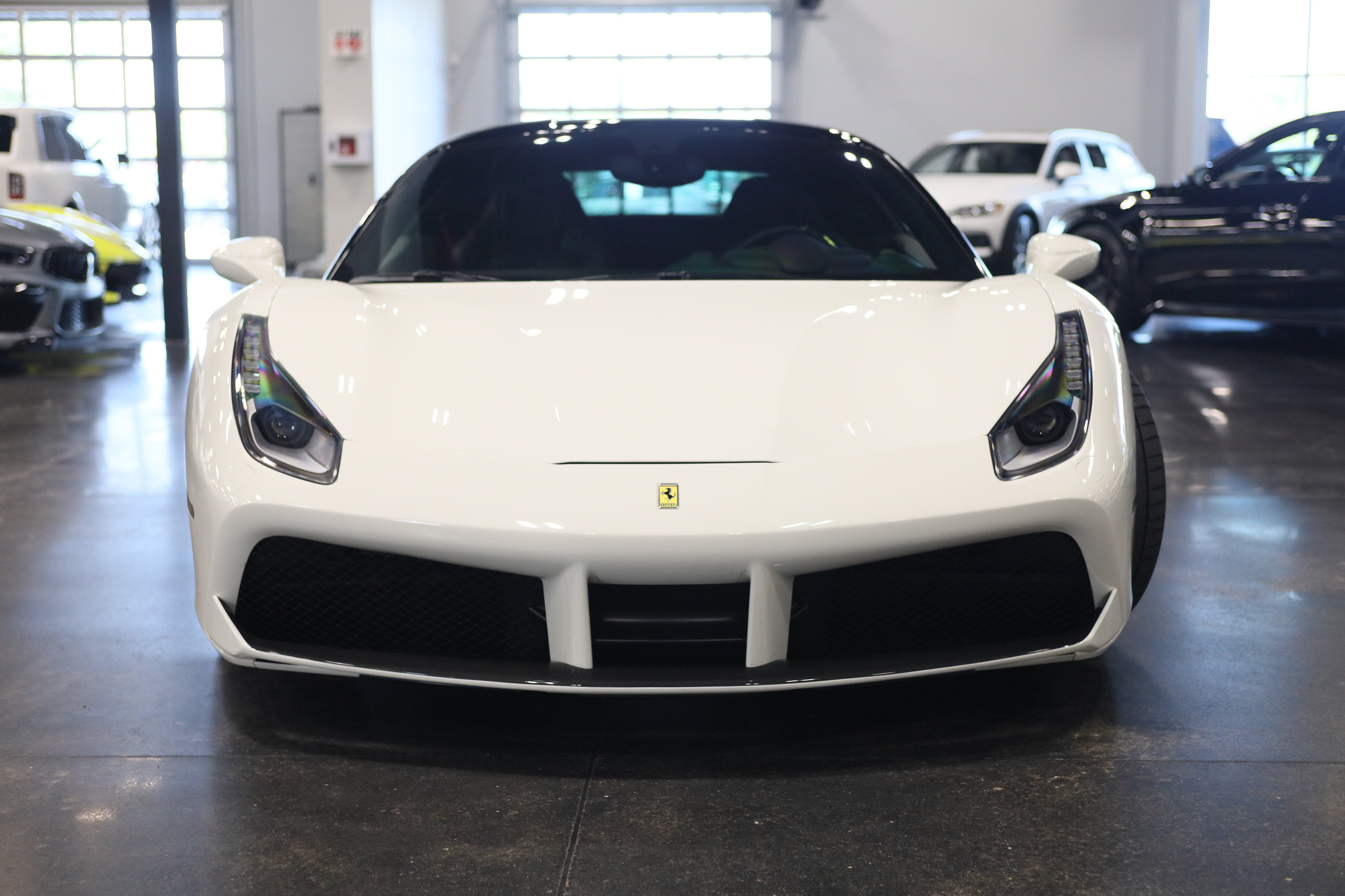 2016 Ferrari 488 GTB Base