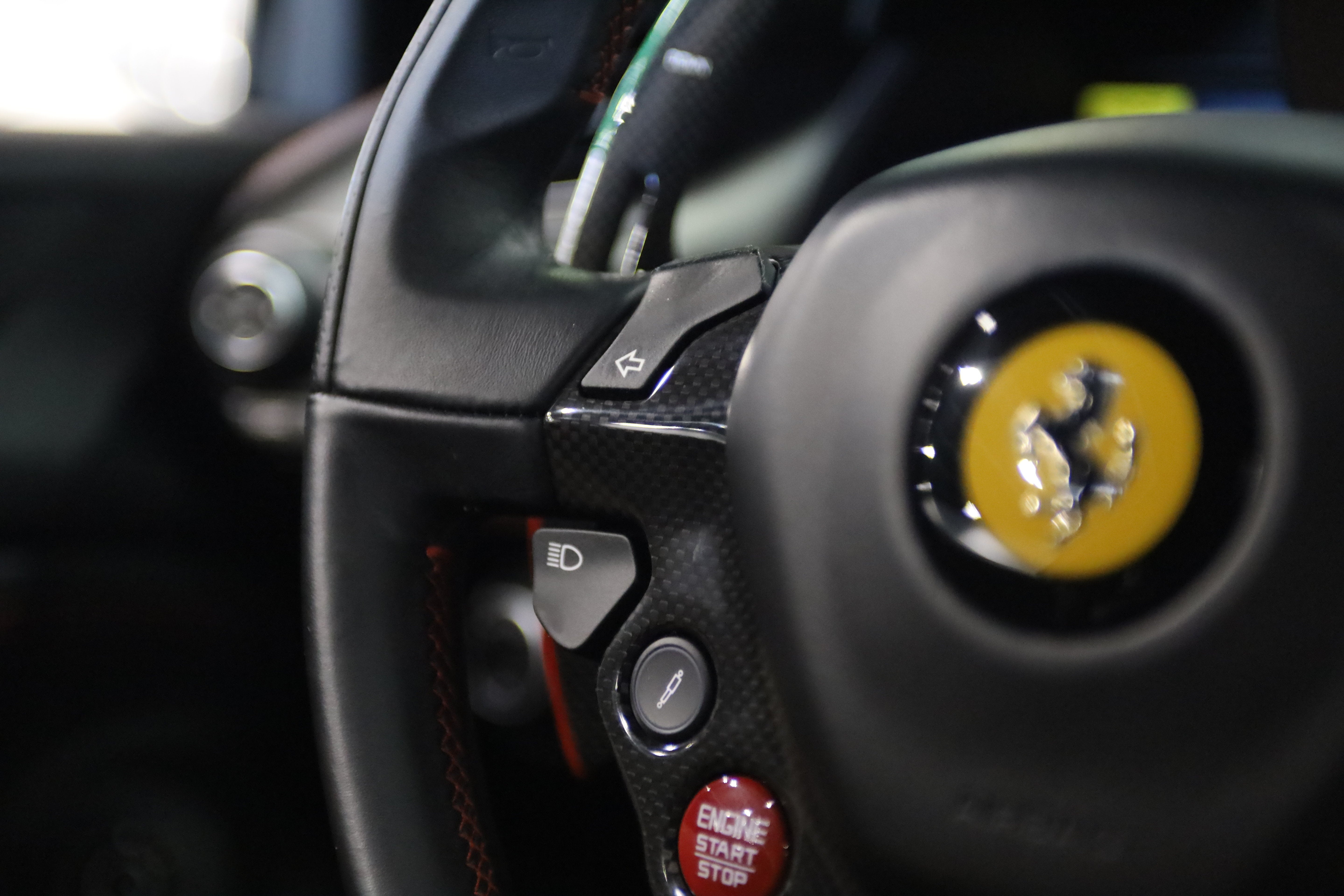 2016 Ferrari 488 GTB Base