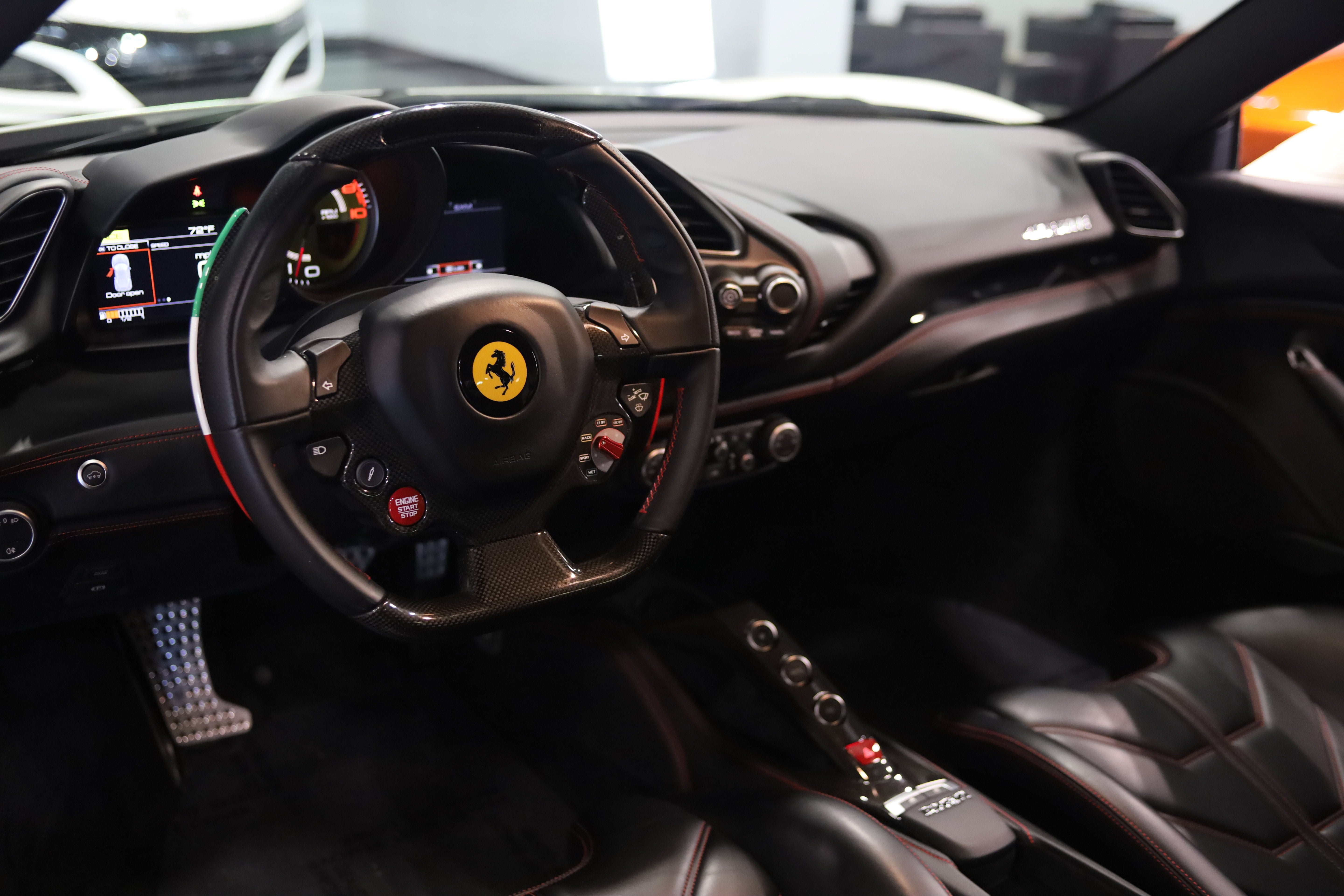 2016 Ferrari 488 GTB Base