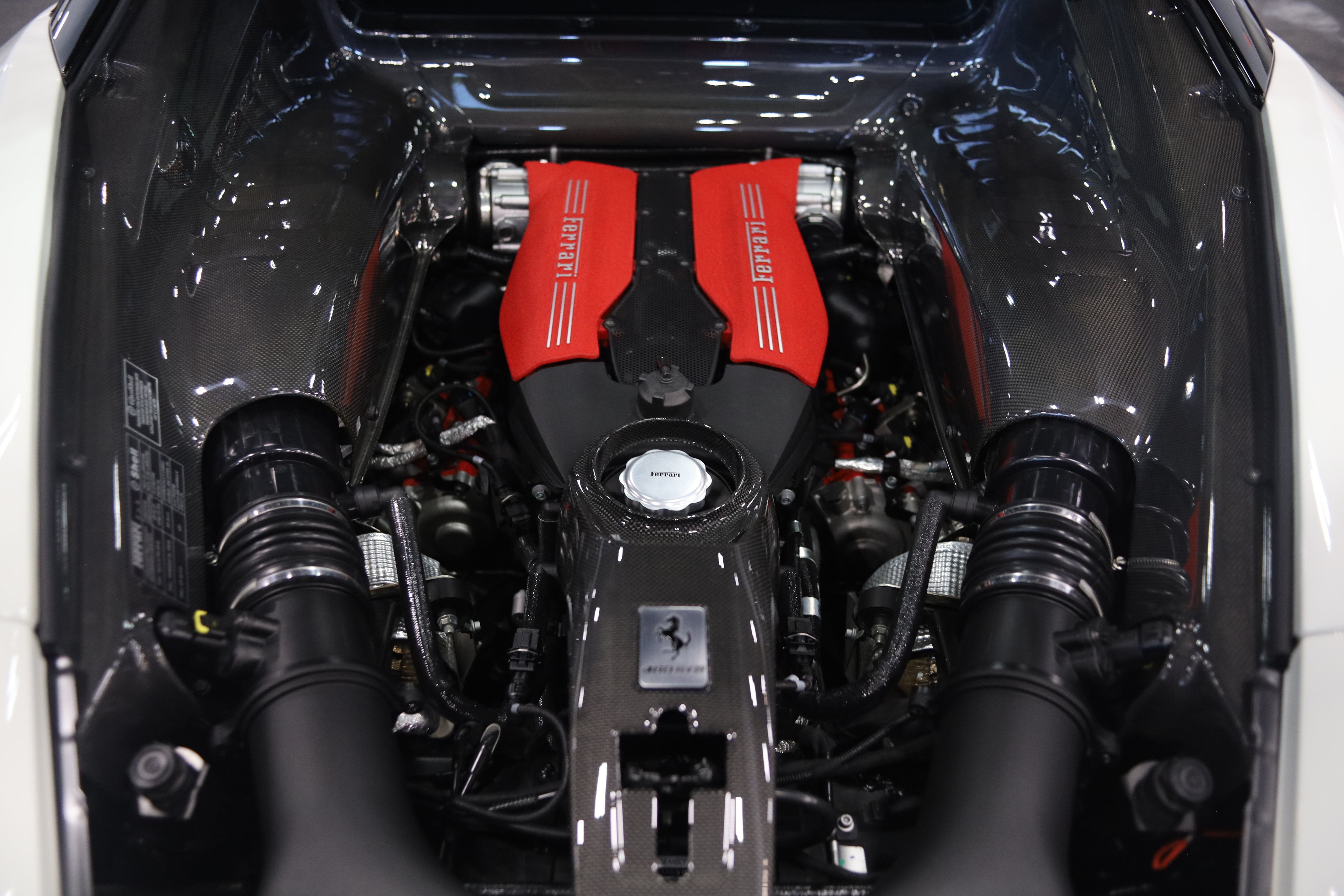 2016 Ferrari 488 GTB Base