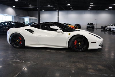2016 Ferrari 488 GTB Base