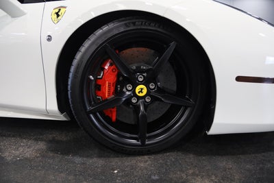 2016 Ferrari 488 GTB Base
