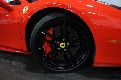 2017 Ferrari 488 Spider Base