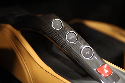 2019 Ferrari 488 Spider Base