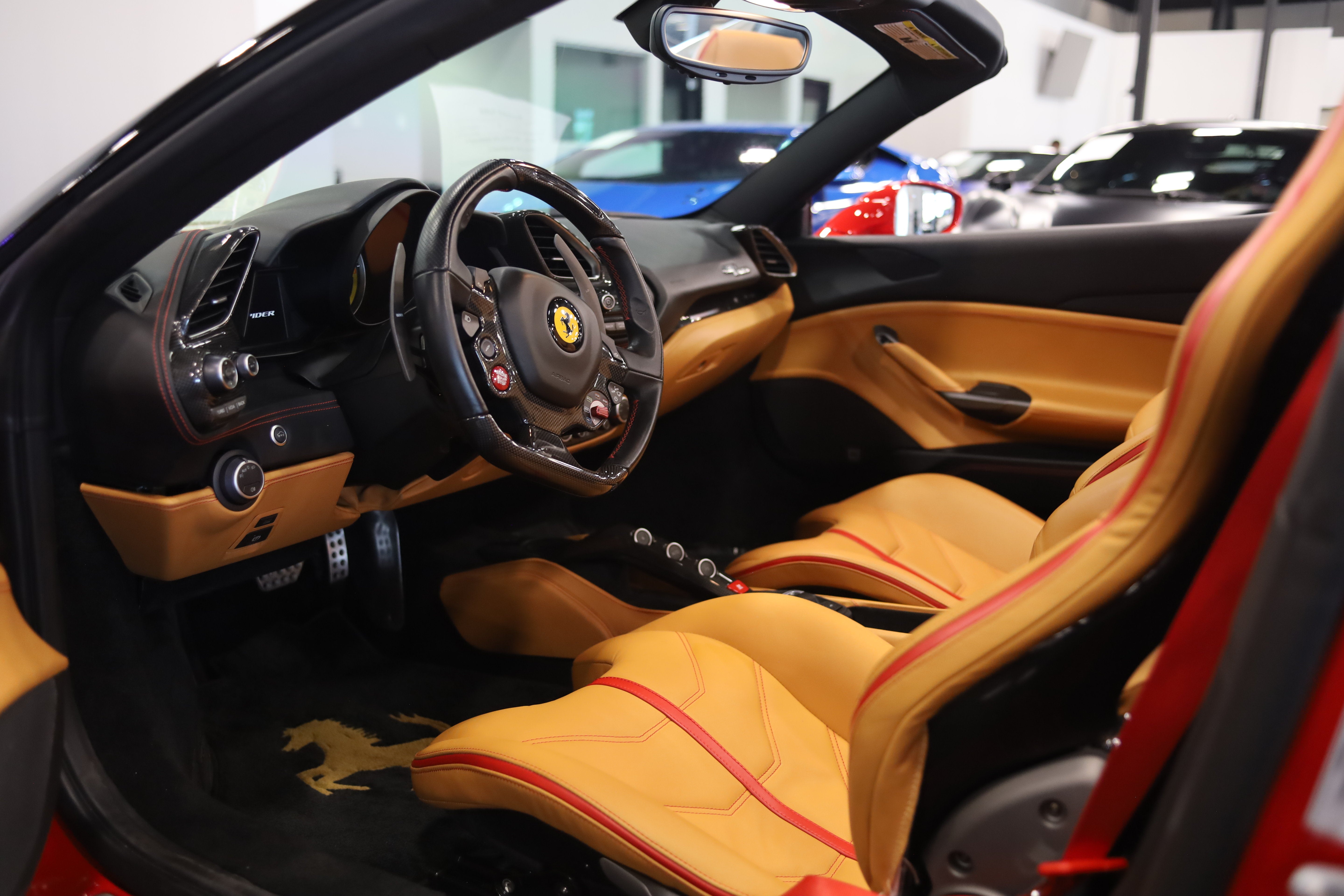 2019 Ferrari 488 Spider Base