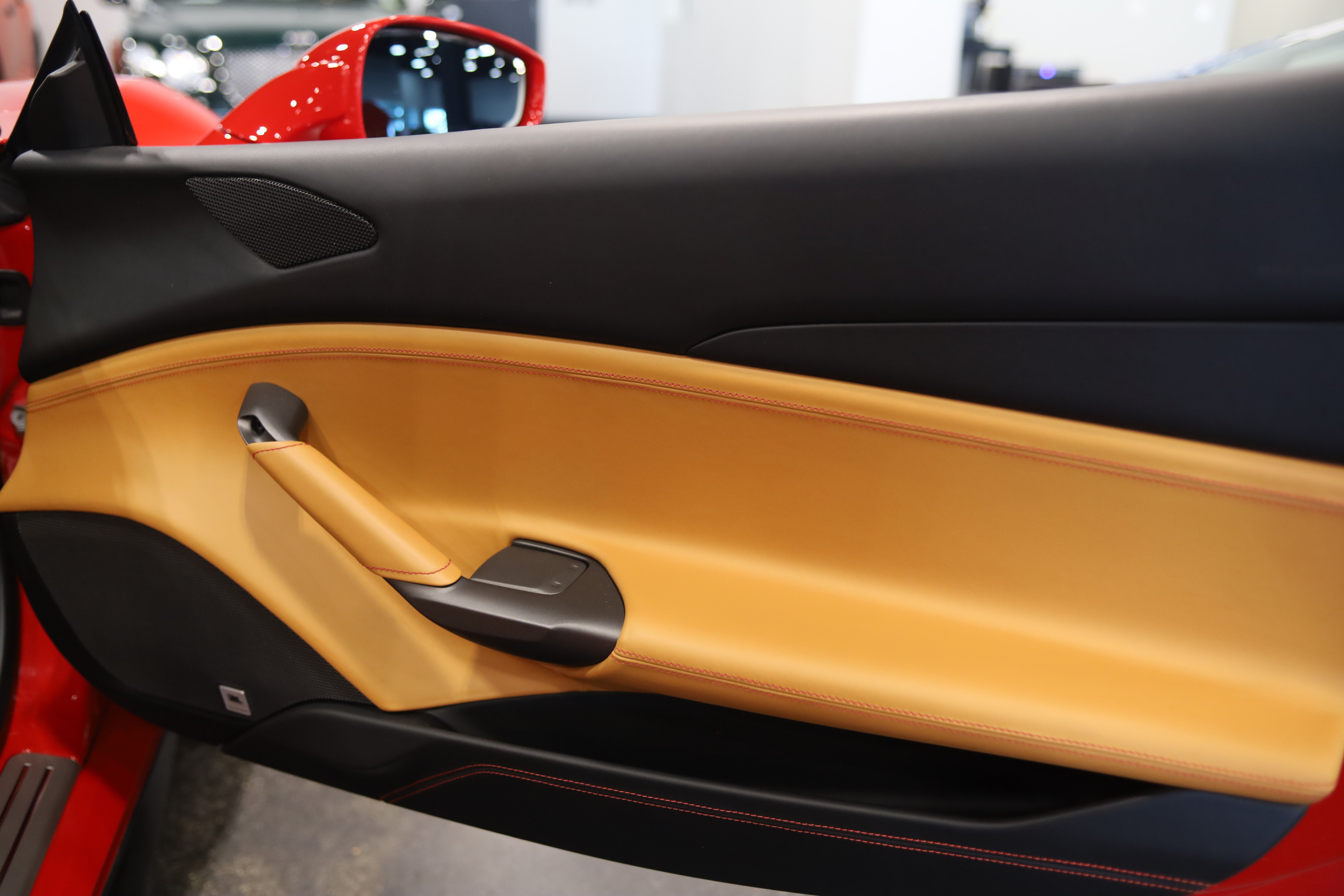 2019 Ferrari 488 Spider Base