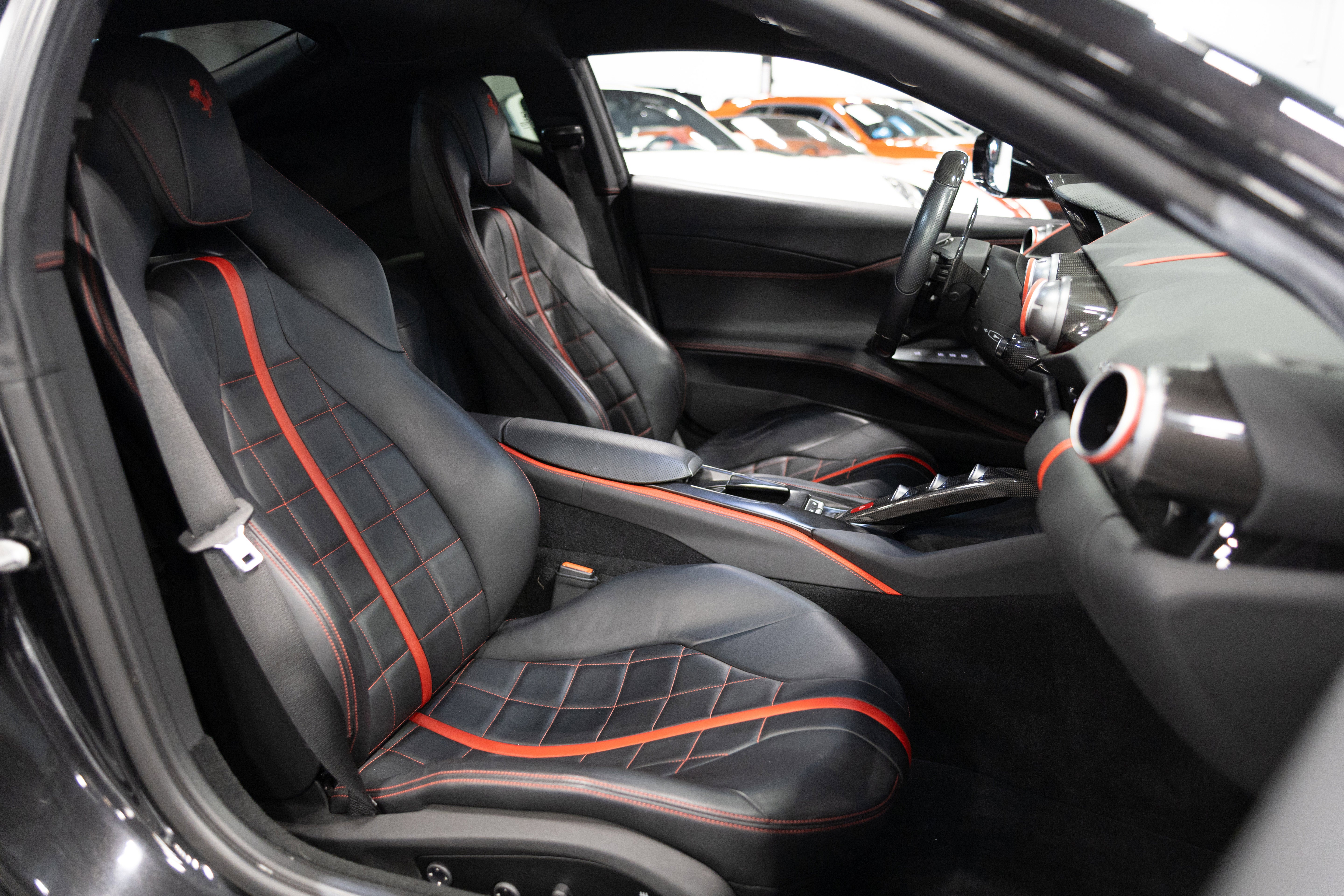 2019 Ferrari 812 Superfast Base