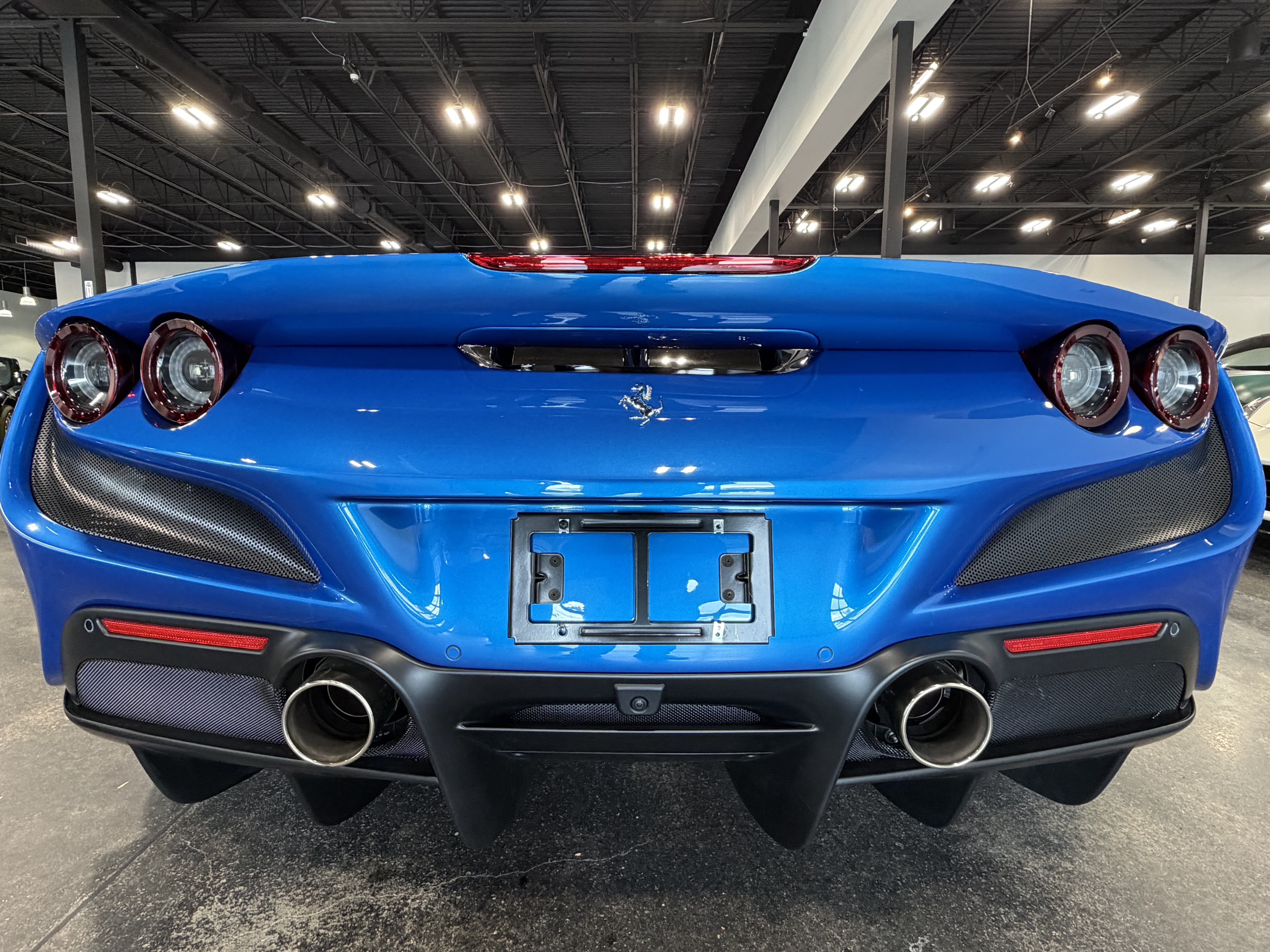 2022 Ferrari F8 Tributo Base