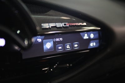 2022 Ferrari SF90 Stradale Base