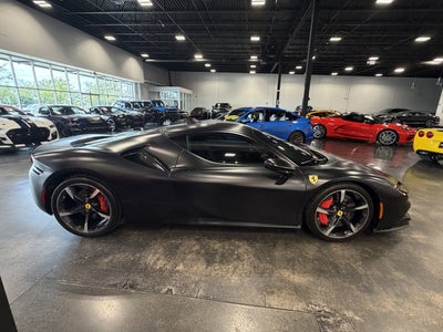 2022 Ferrari SF90 Stradale Base