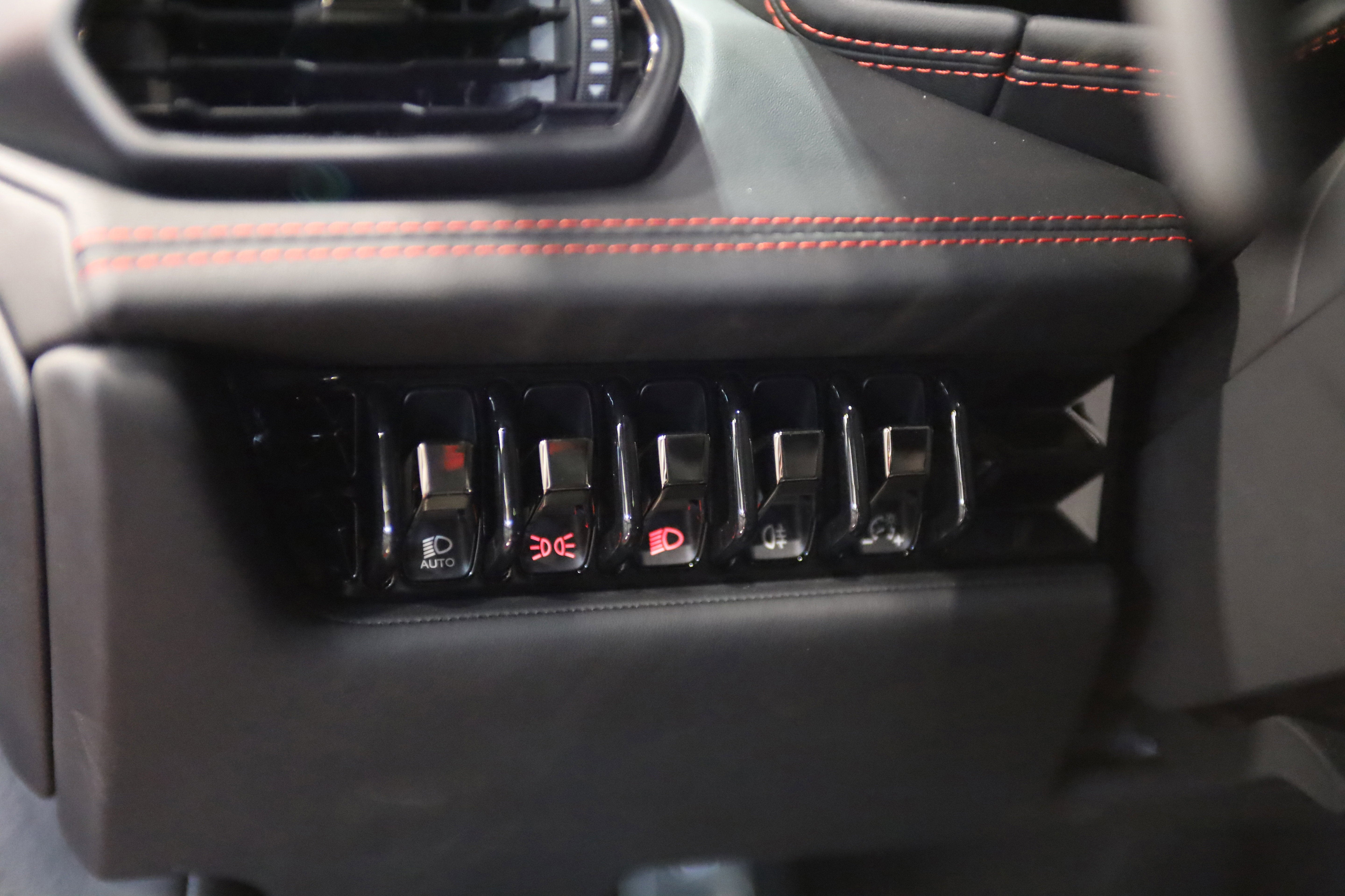 2020 Lamborghini Huracan EVO Base