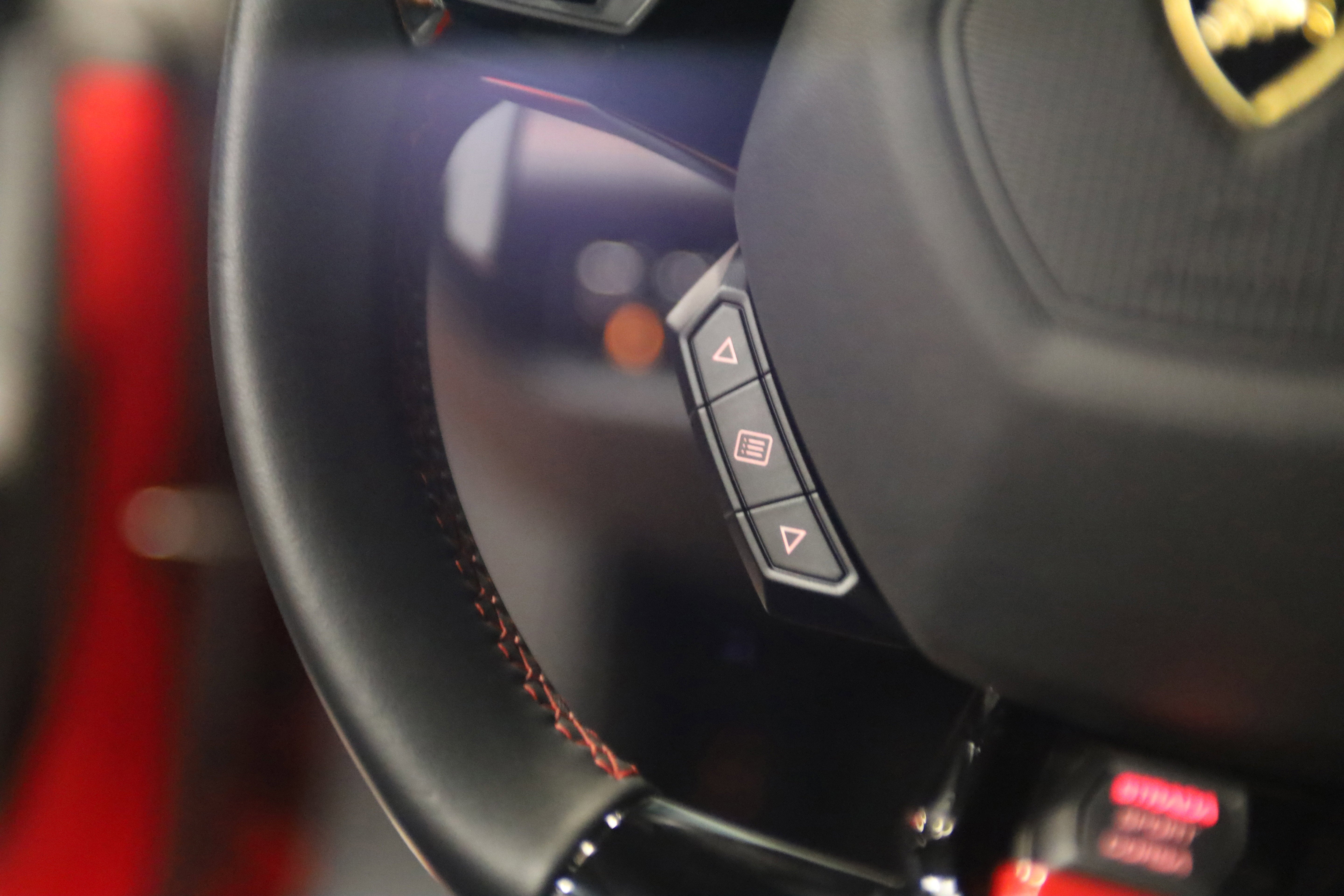 2020 Lamborghini Huracan EVO Base