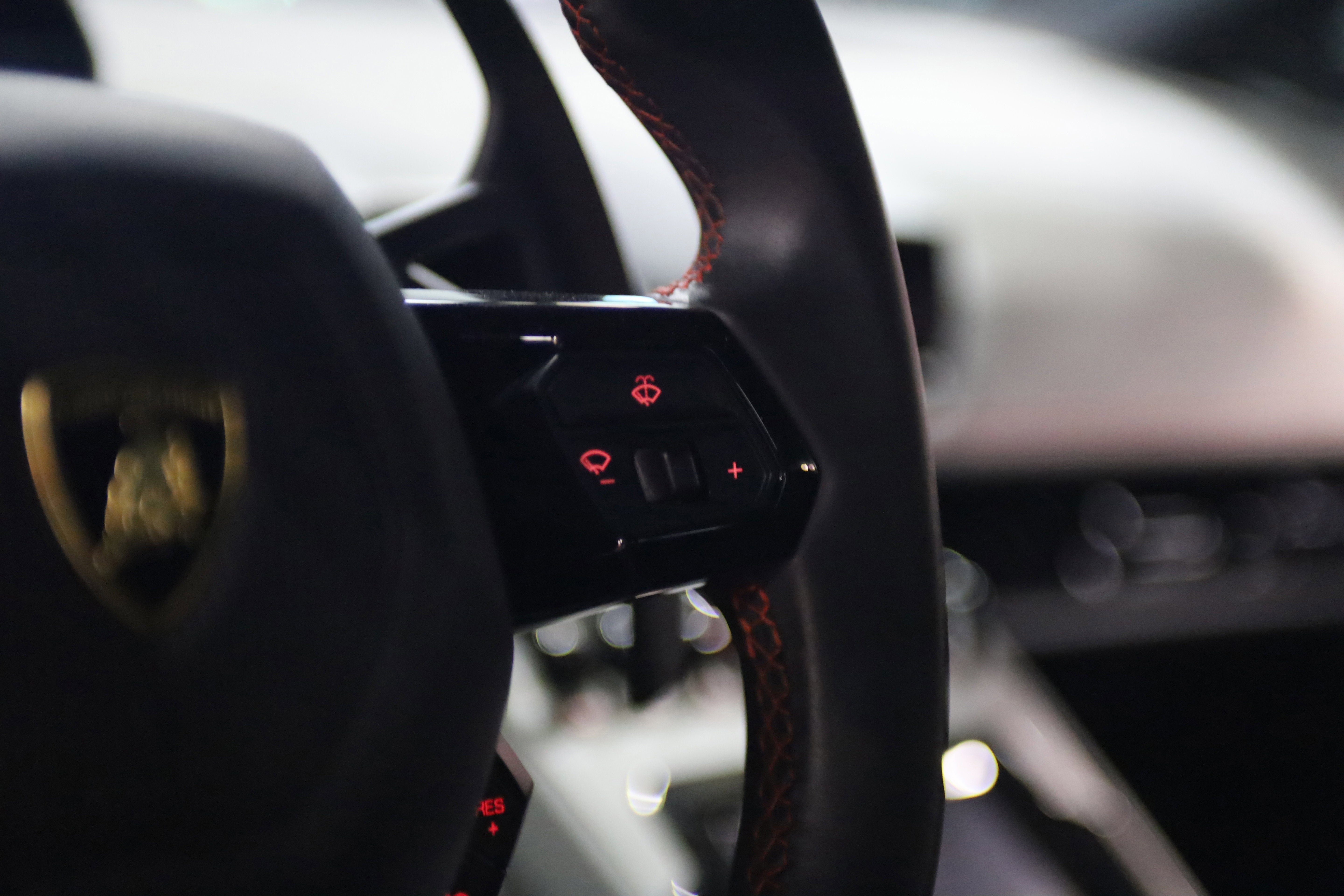 2020 Lamborghini Huracan EVO Base