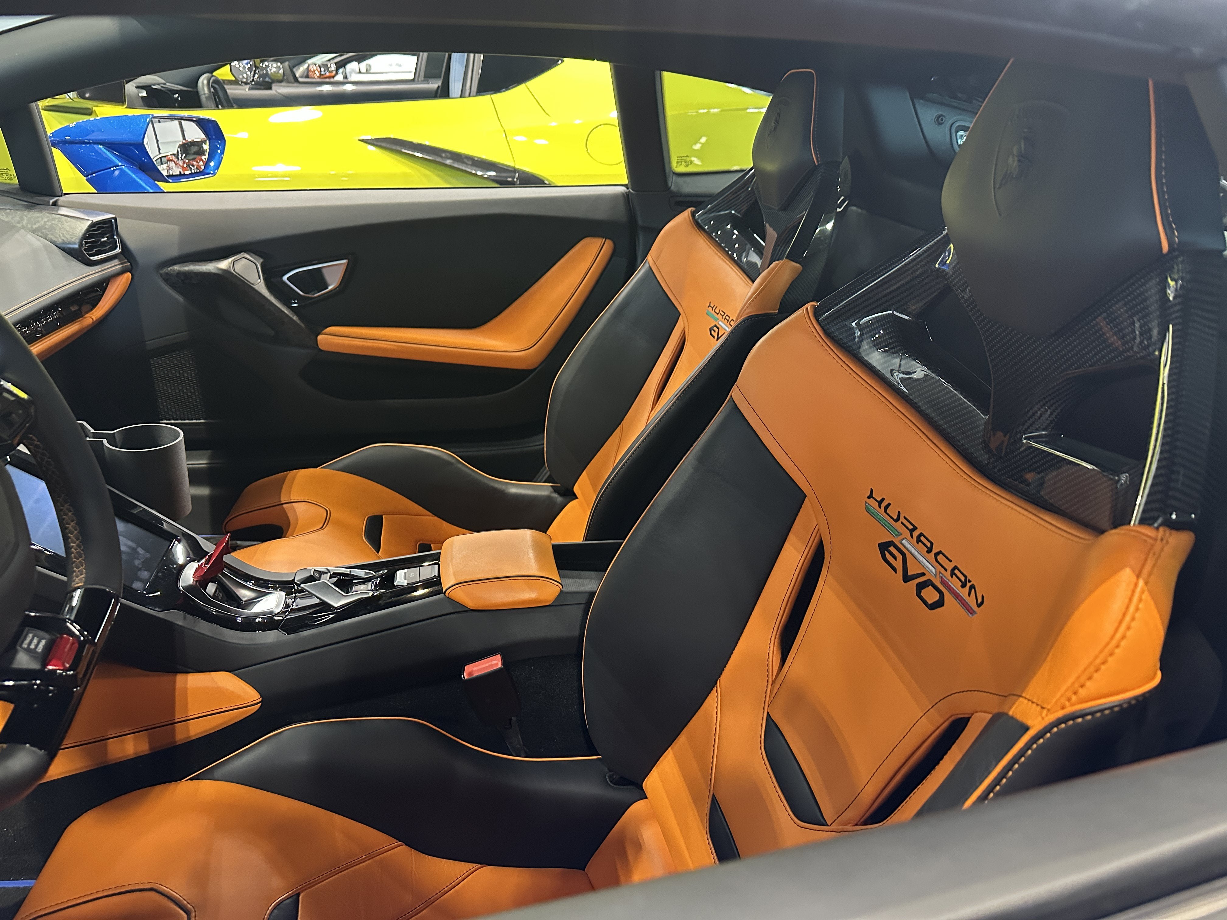 2020 Lamborghini Huracan EVO Base