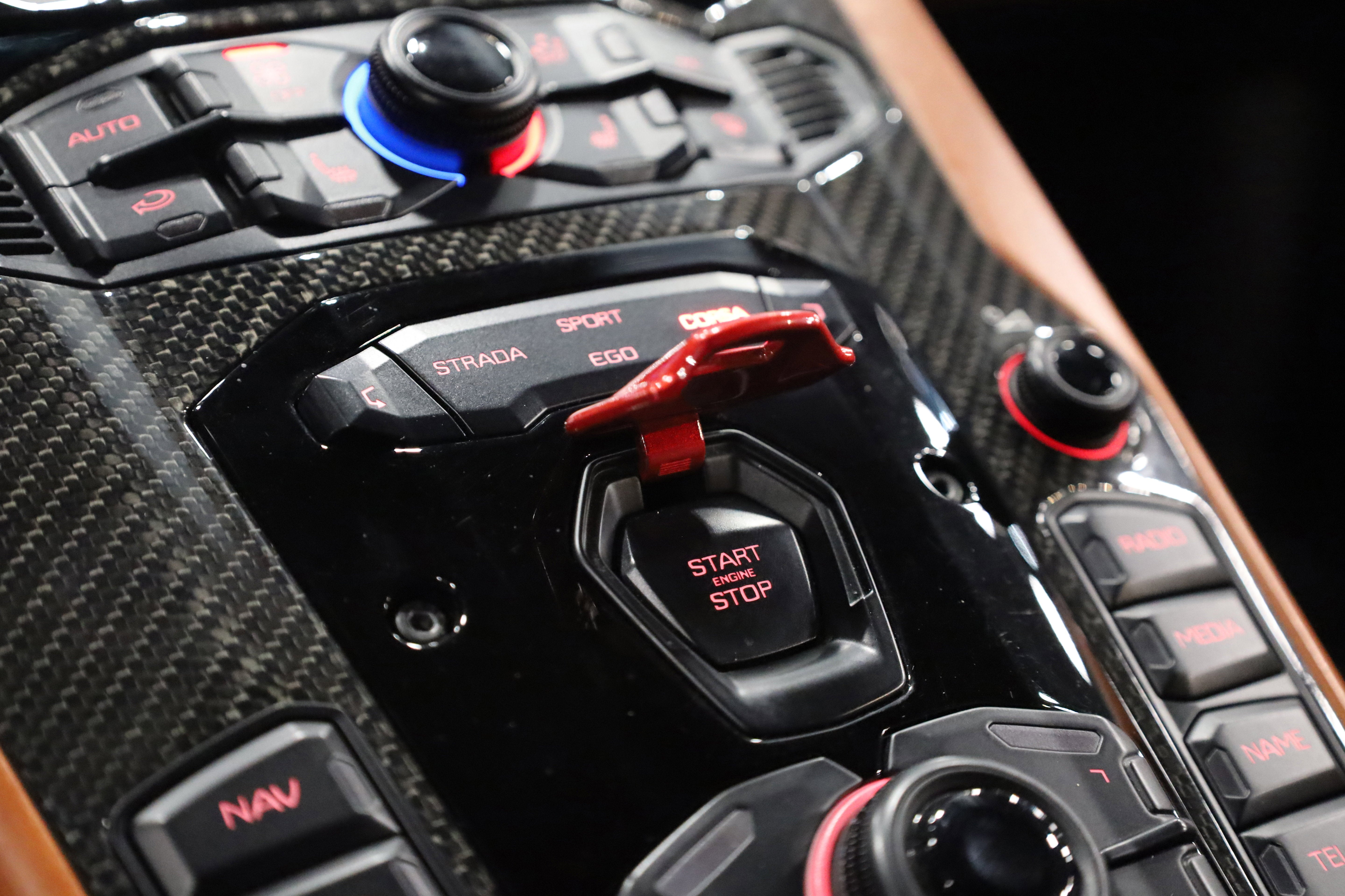 2018 Lamborghini Aventador S