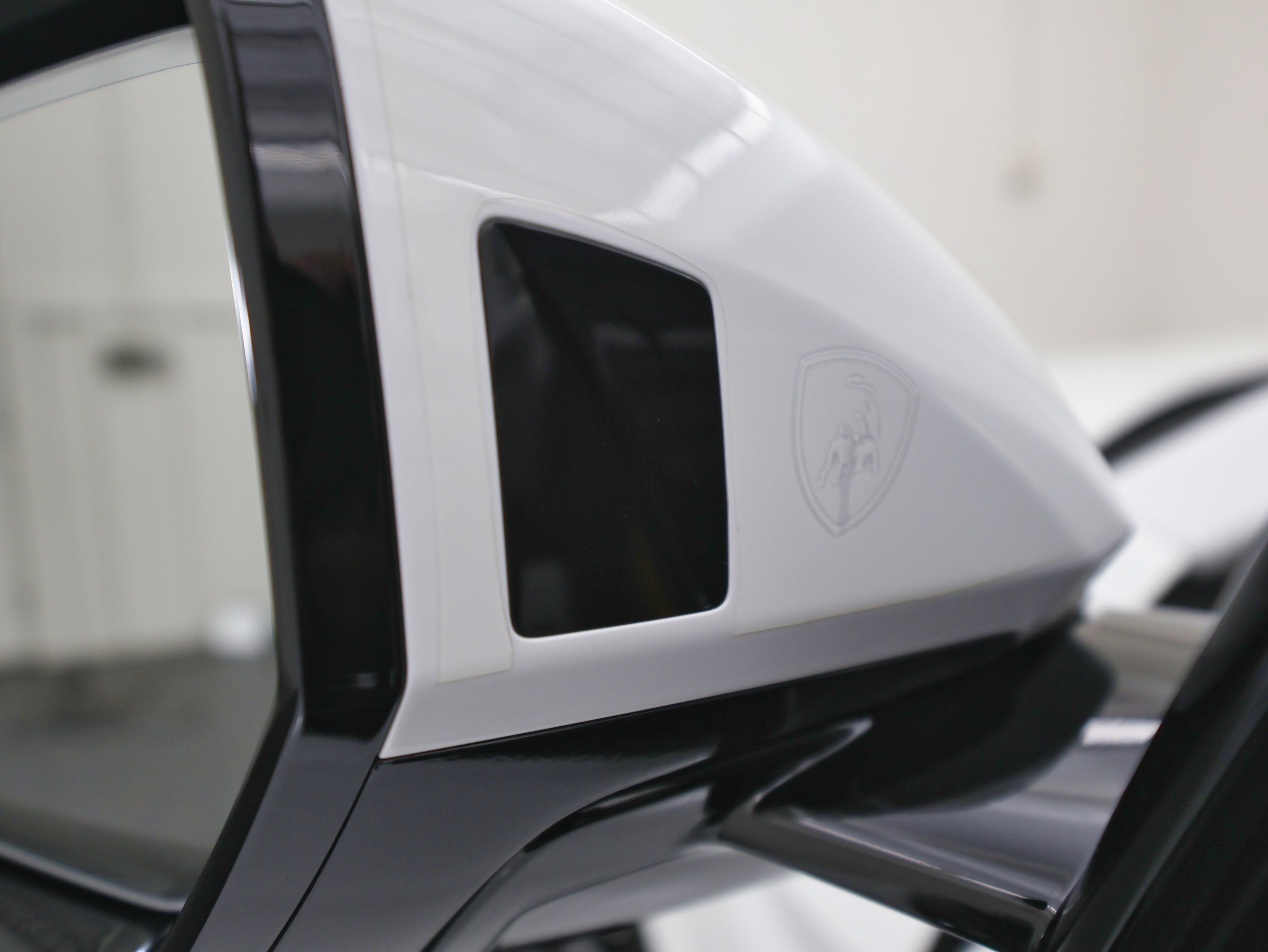 2022 Lamborghini Urus AWD