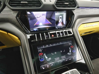 2022 Lamborghini Urus AWD