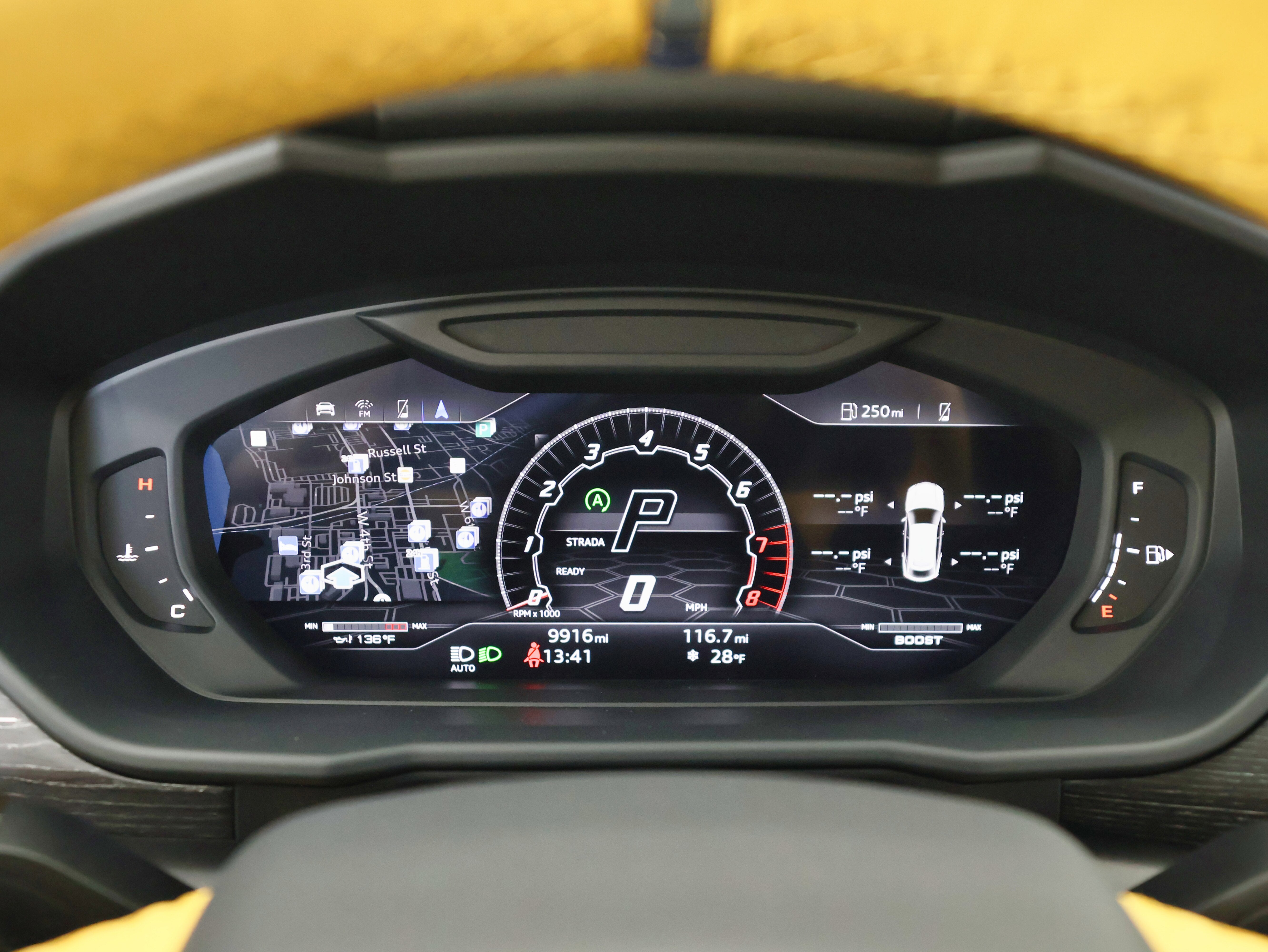 2022 Lamborghini Urus AWD