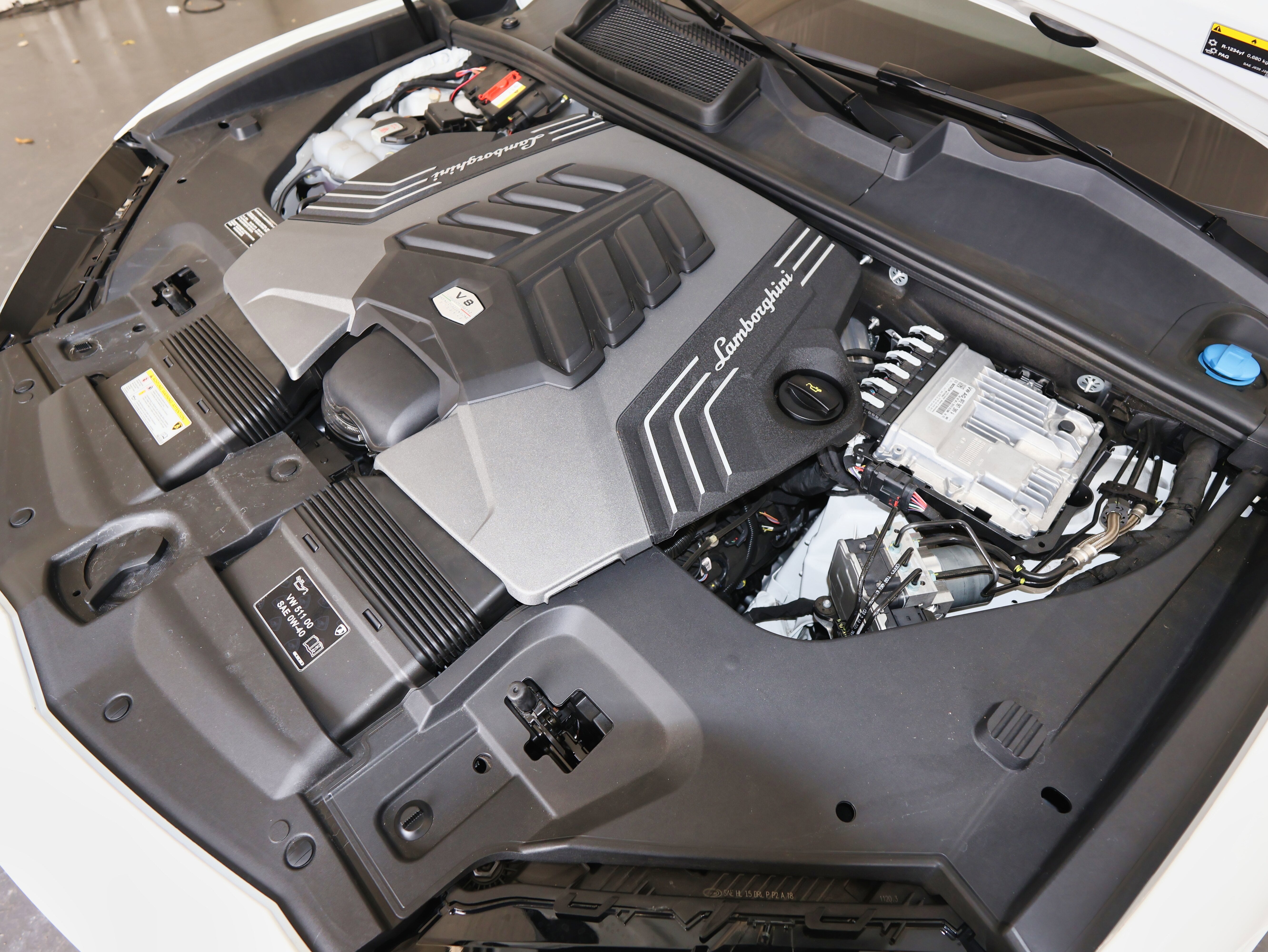 2022 Lamborghini Urus AWD