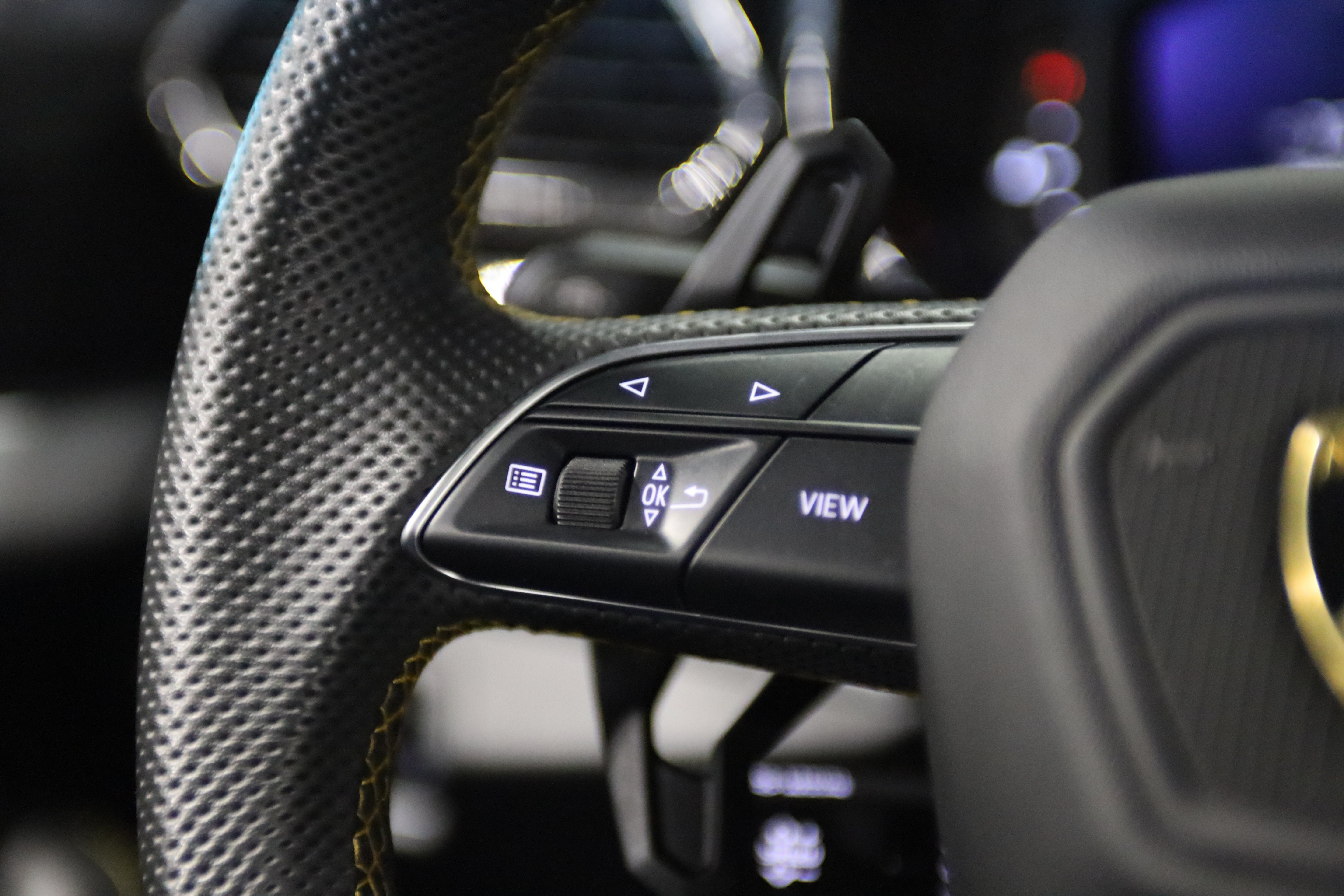 2019 Lamborghini Urus Base